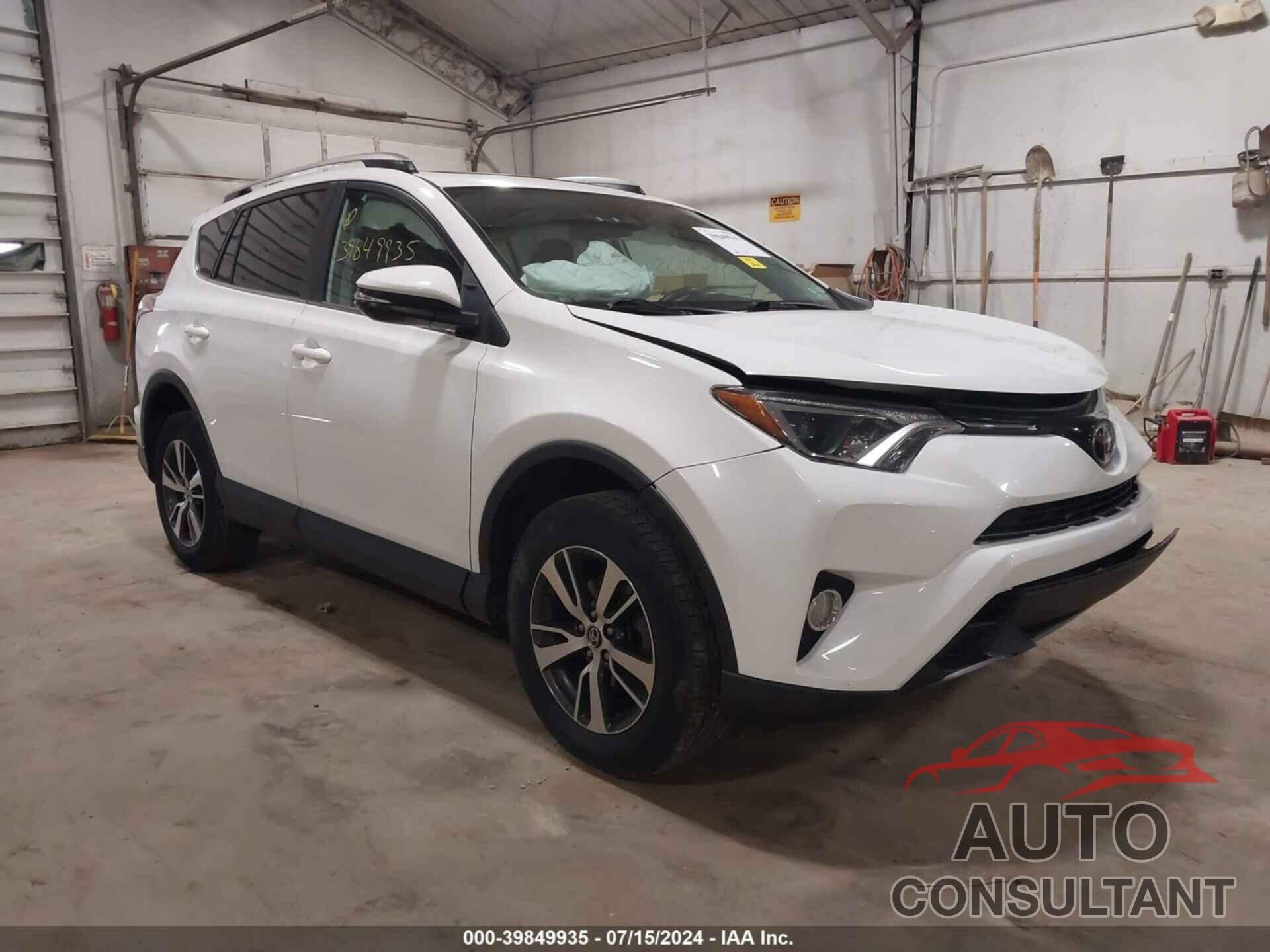 TOYOTA RAV4 2017 - 2T3RFREV8HW692613