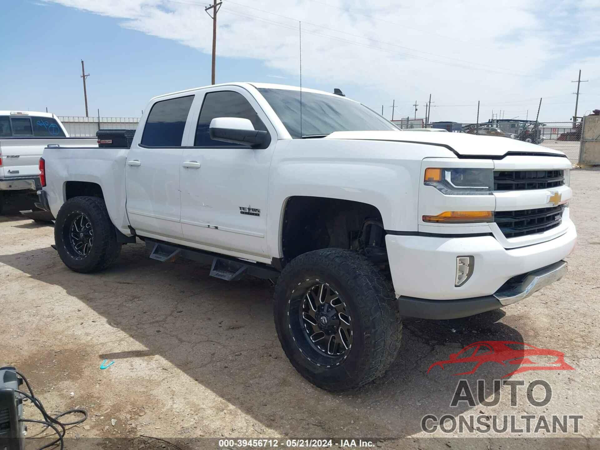 CHEVROLET SILVERADO 2018 - 3GCUKREC5JG426430