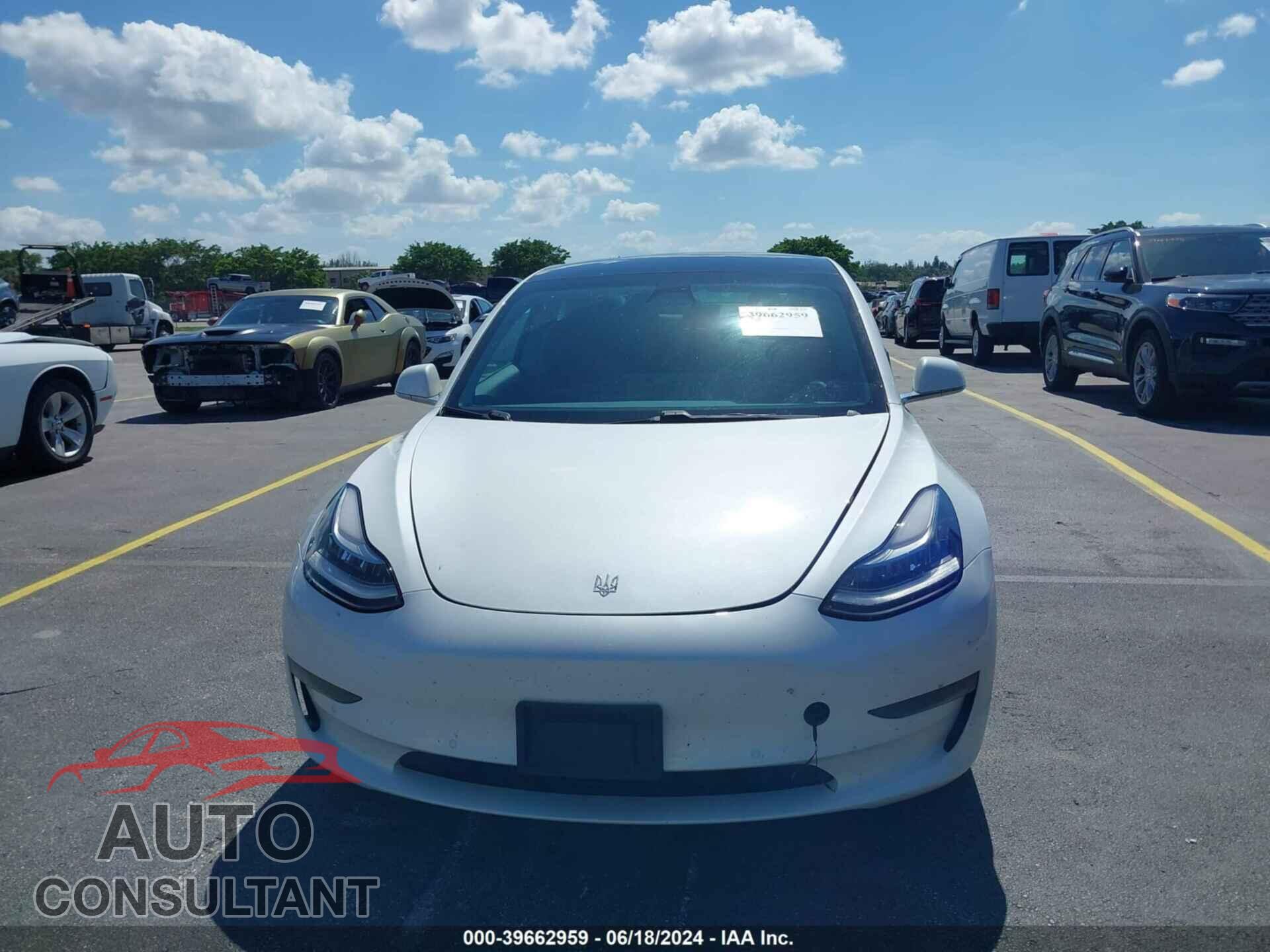 TESLA MODEL 3 2020 - 5YJ3E1EA8LF785153