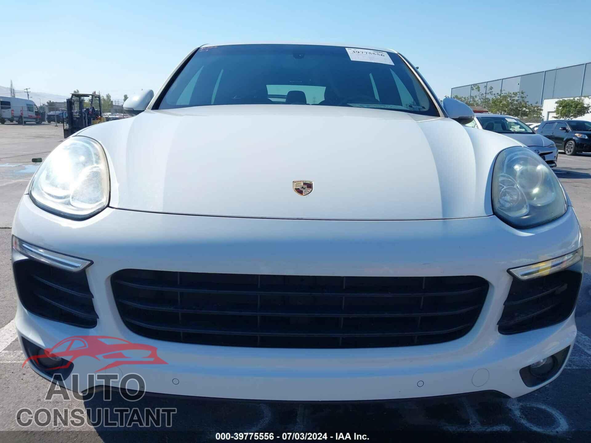 PORSCHE CAYENNE 2016 - WP1AA2A23GLA03723