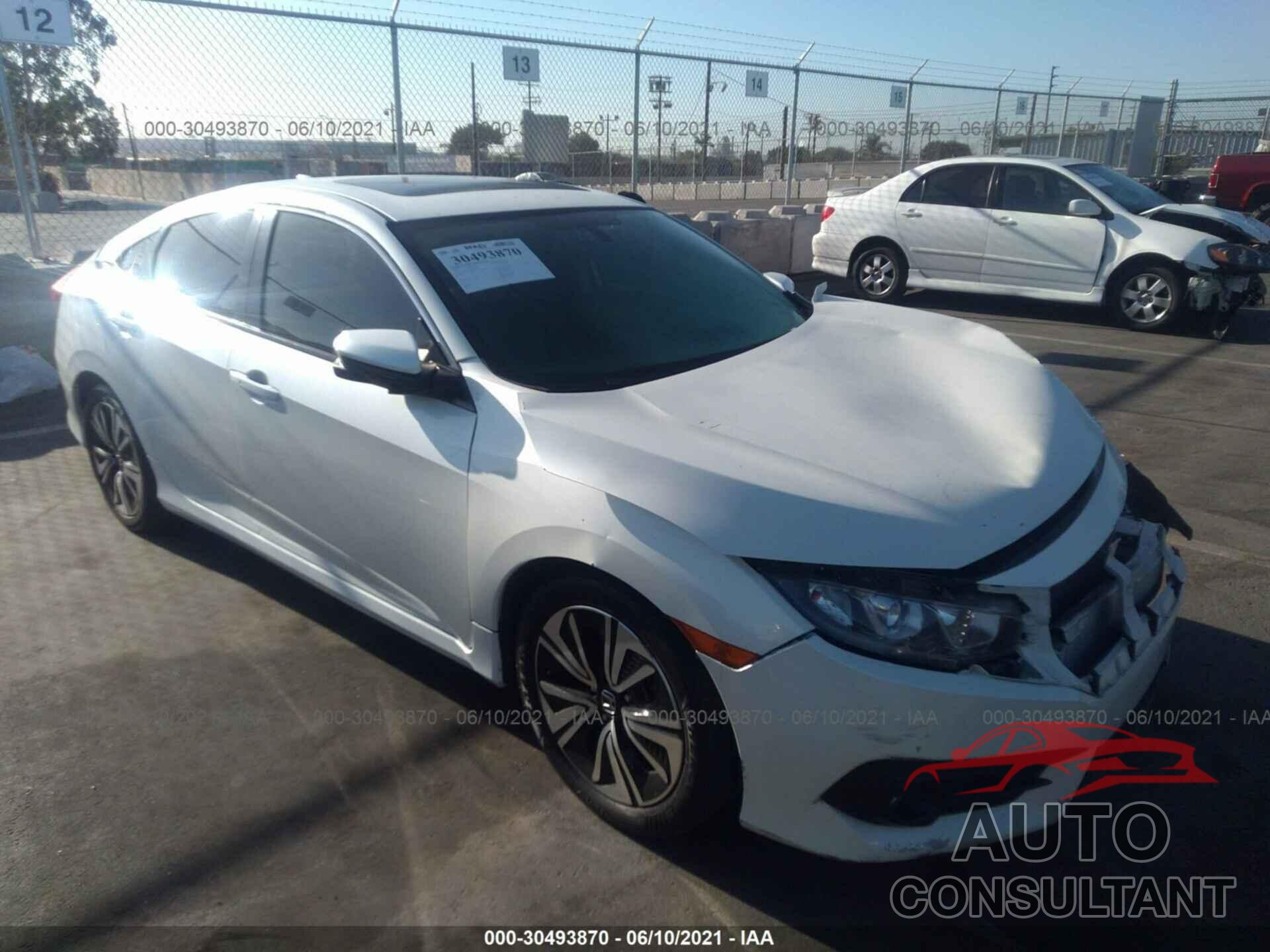 HONDA CIVIC SEDAN 2017 - 19XFC1F32HE028412