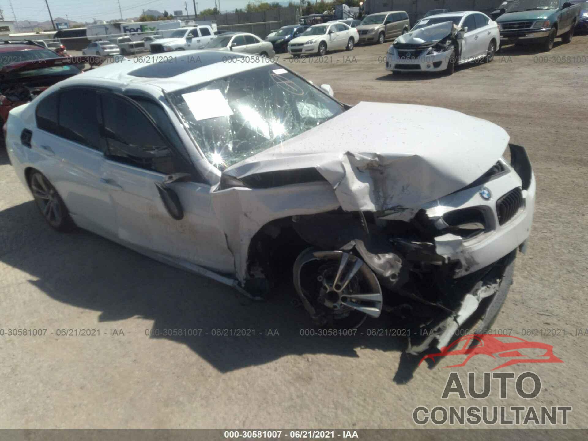 BMW 3 SERIES 2017 - WBA8B9C58HK675987