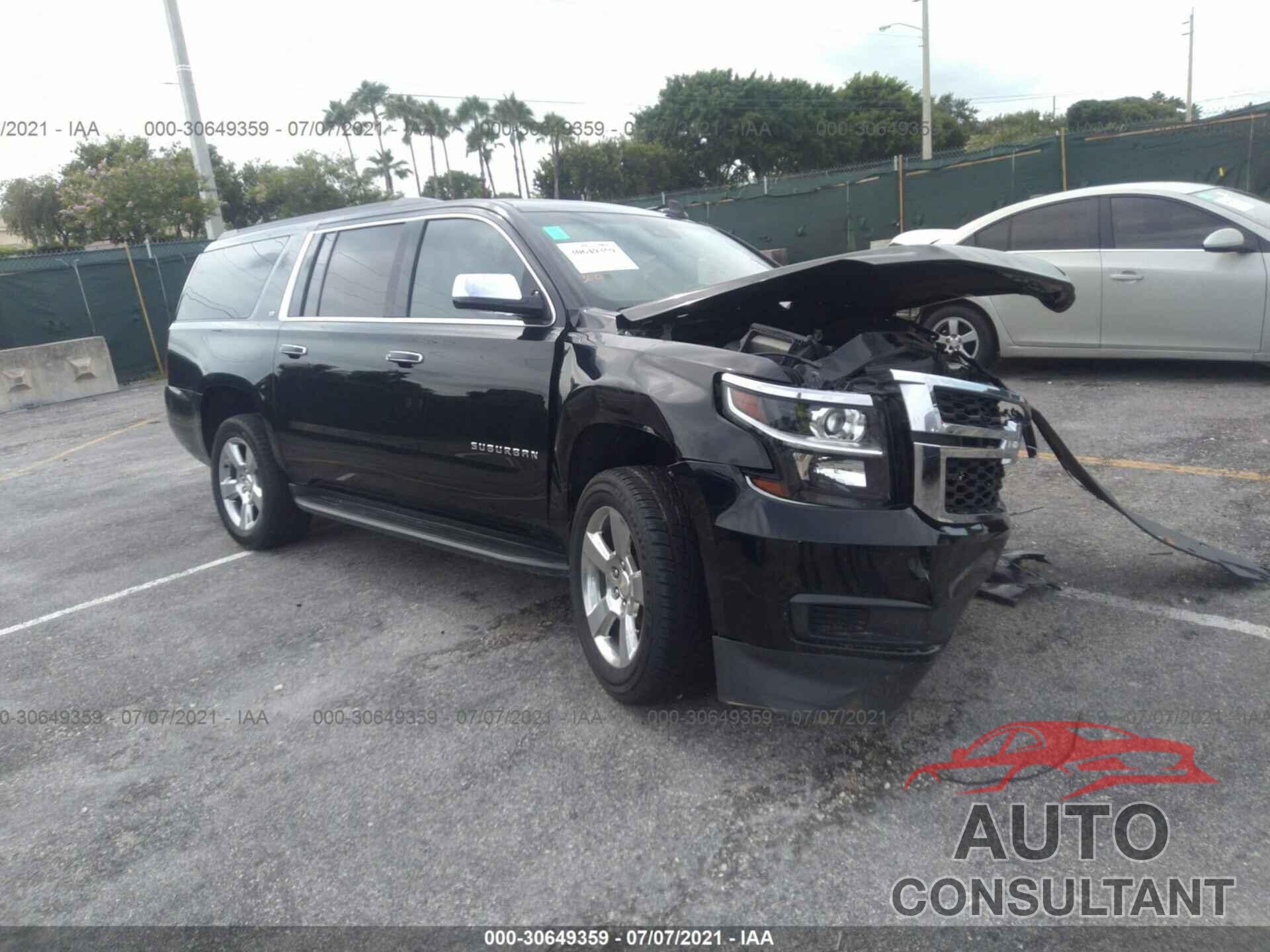 CHEVROLET SUBURBAN 2017 - 1GNSCHKC7HR399008