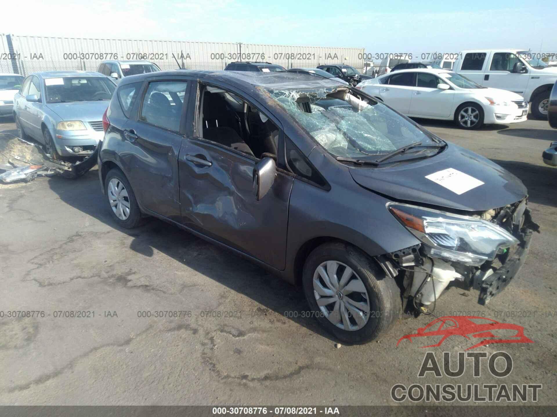 NISSAN VERSA NOTE 2018 - 3N1CE2CP7JL368556