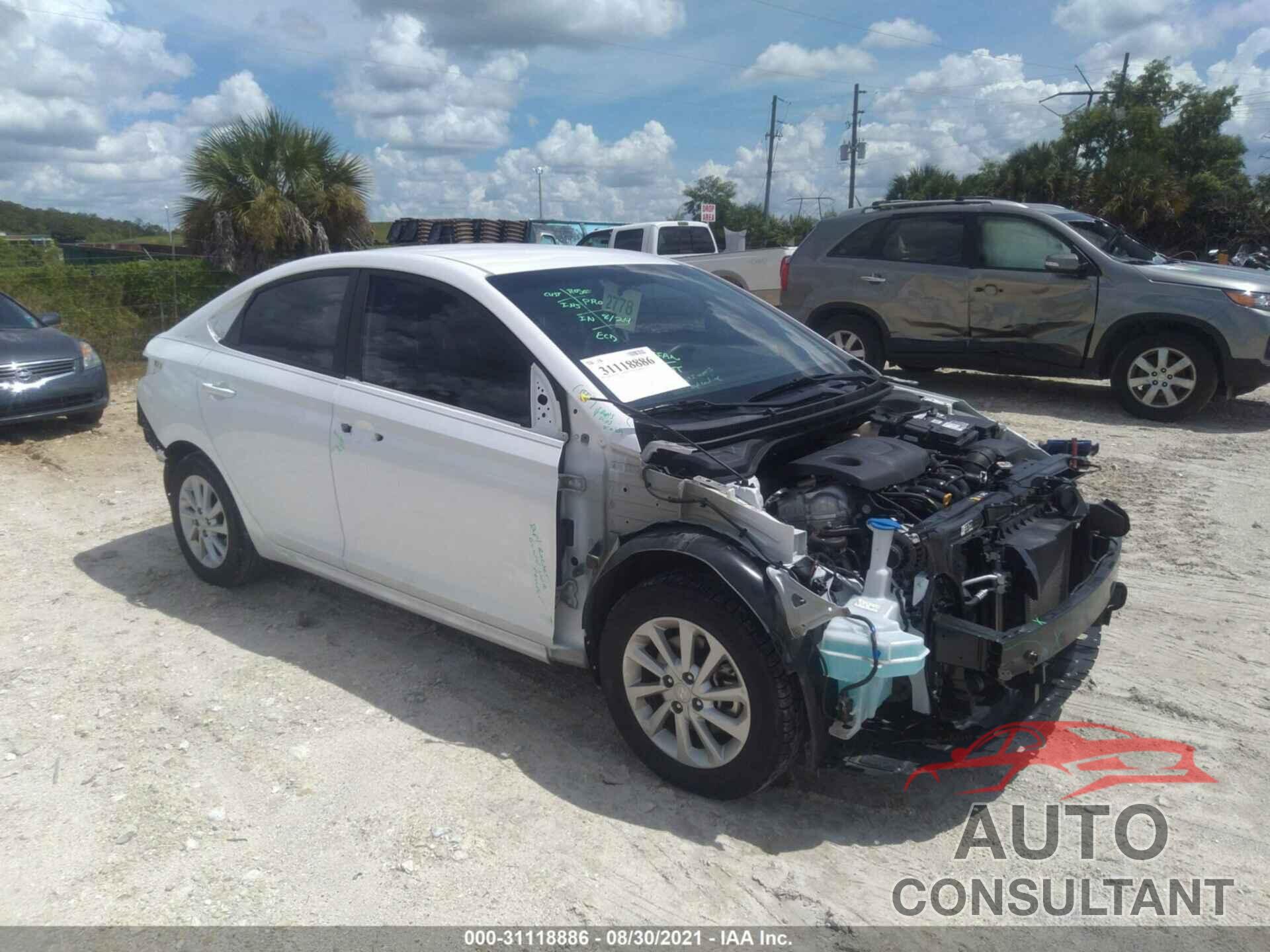 HYUNDAI ACCENT 2018 - 3KPC24A35JE021684