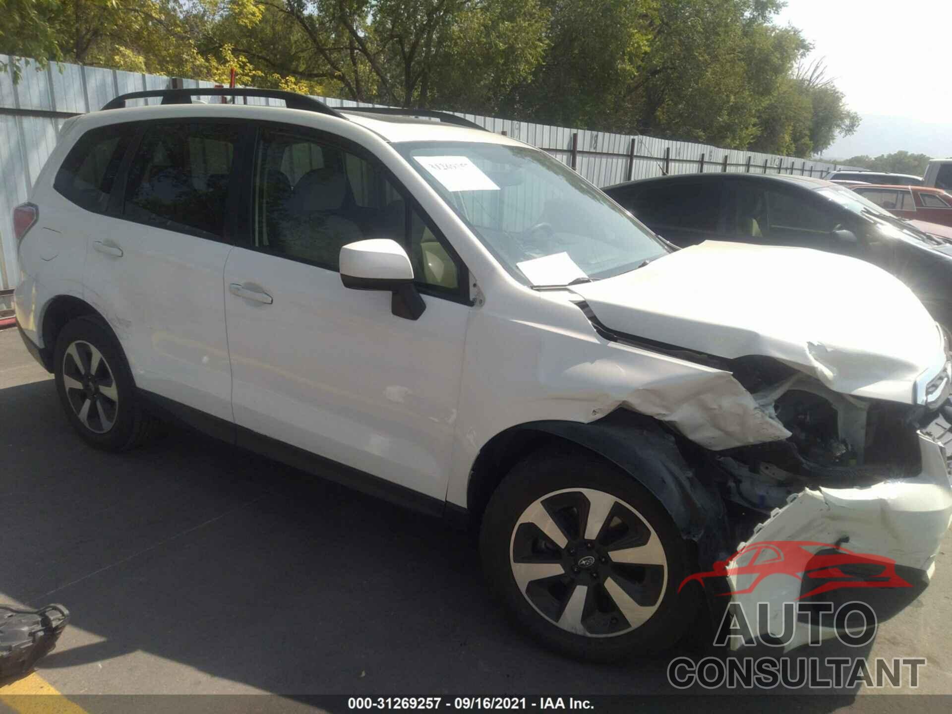 SUBARU FORESTER 2017 - JF2SJAEC7HH512500