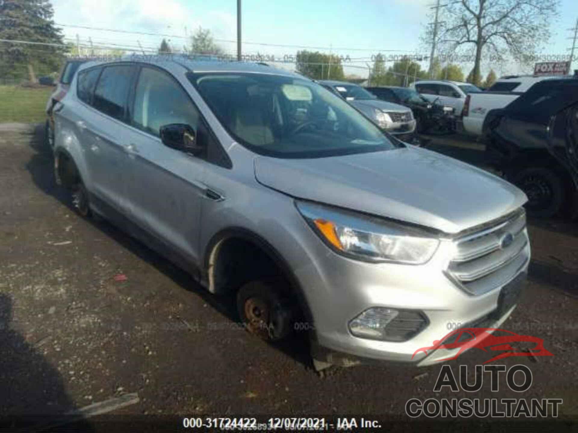 FORD ESCAPE 2017 - 1FMCU0G98HUC89005