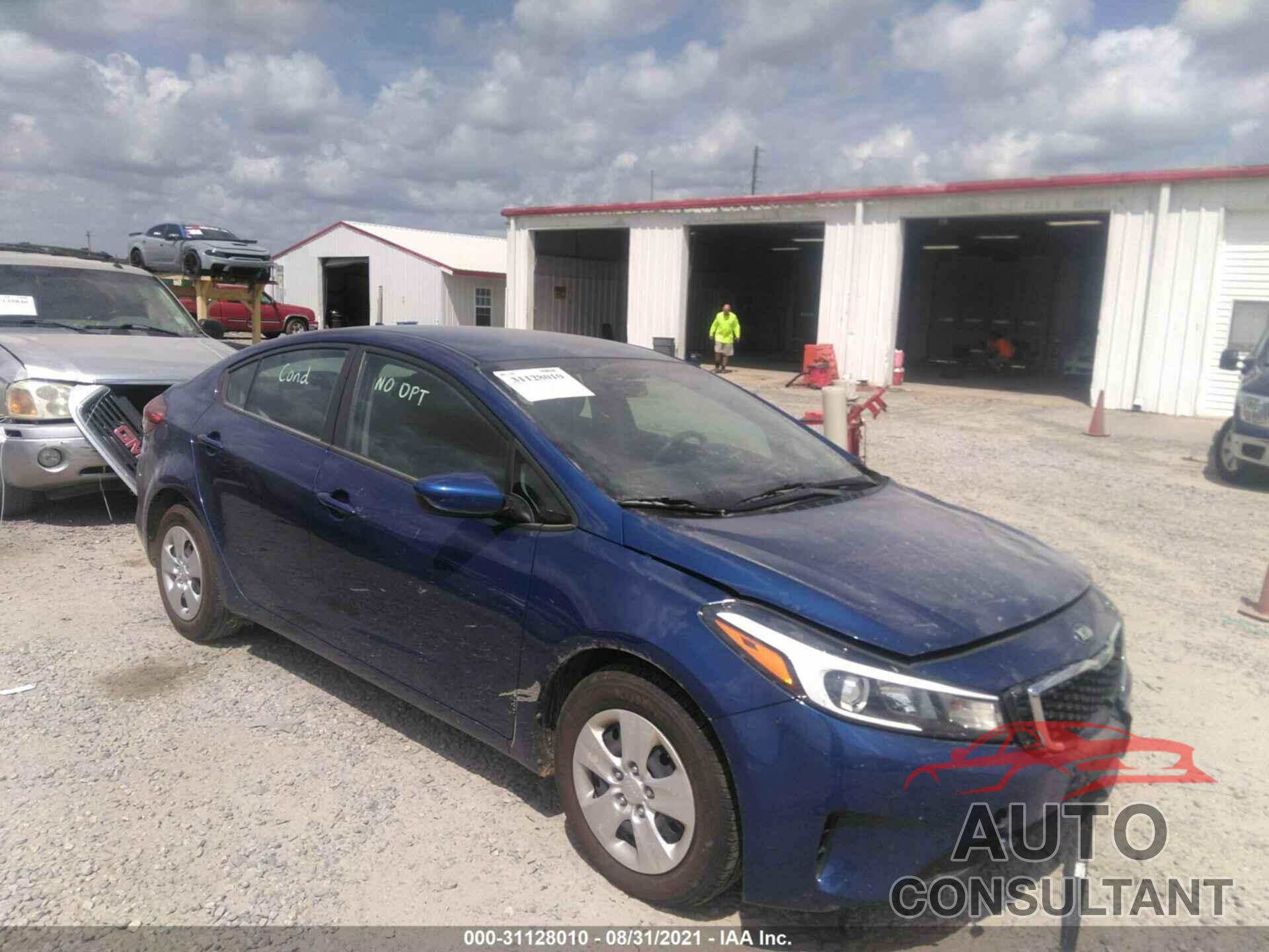 KIA FORTE 2018 - 3KPFK4A71JE196580