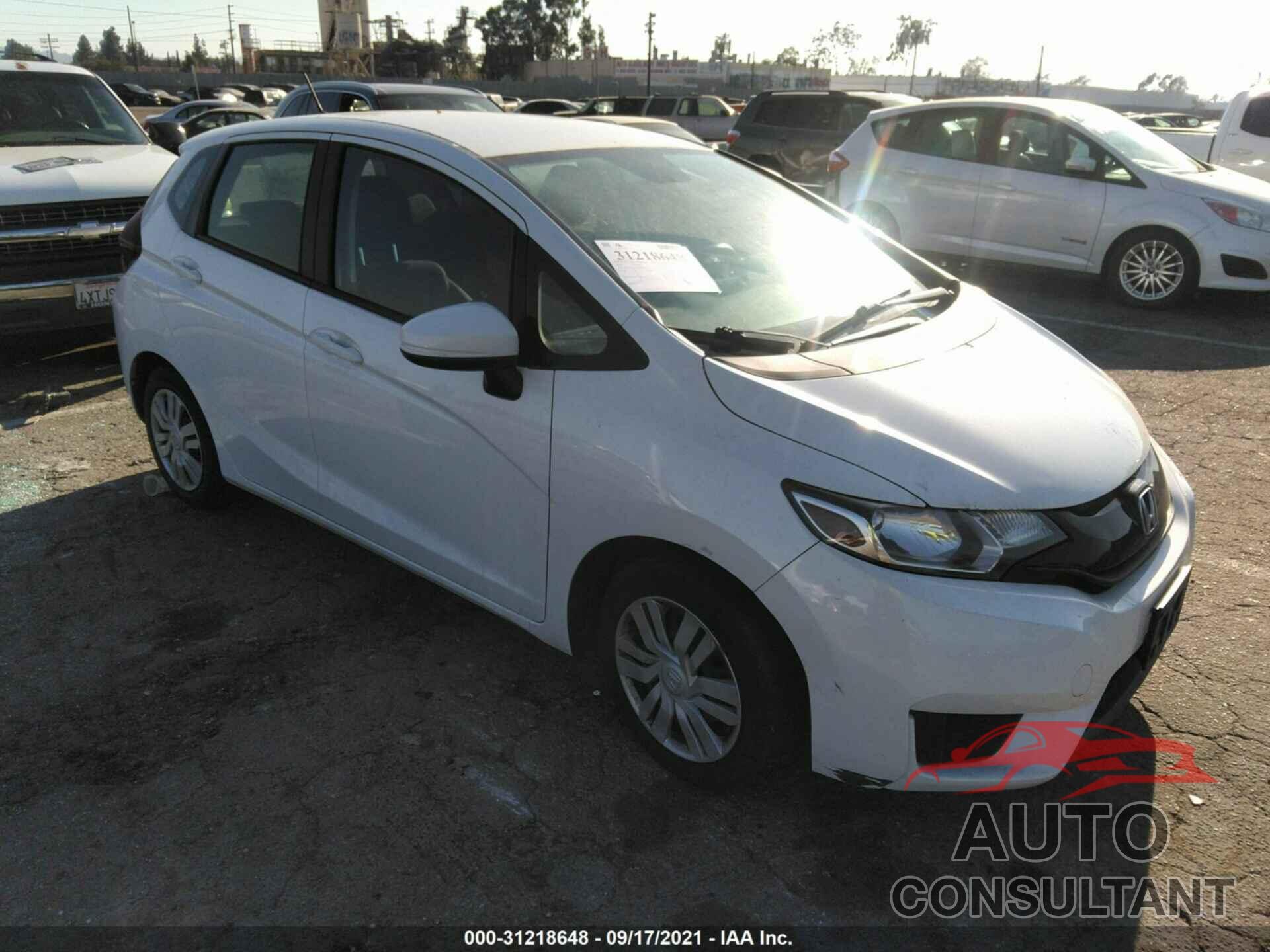 HONDA FIT 2016 - JHMGK5H51GX006931
