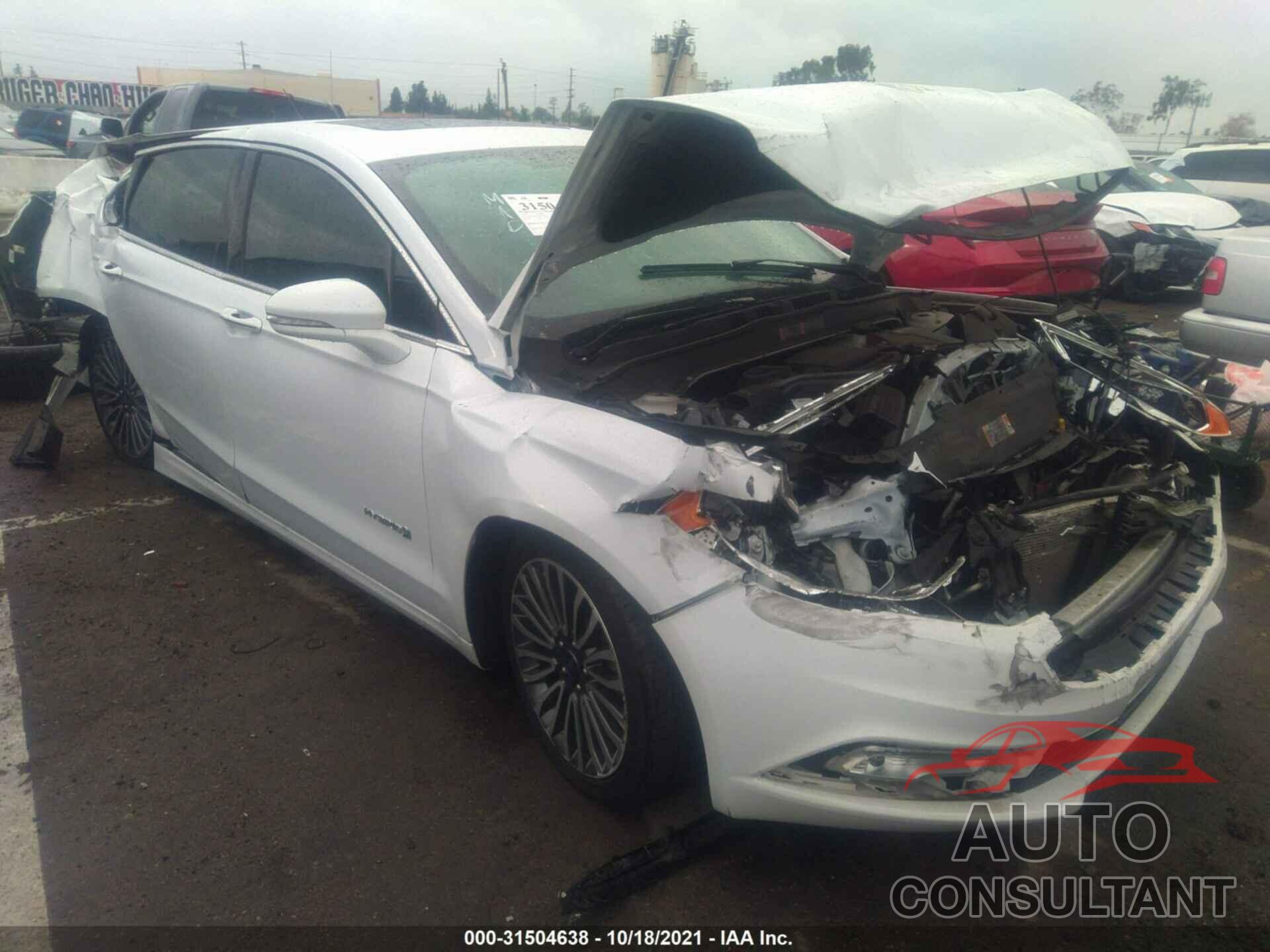 FORD FUSION HYBRID 2018 - 3FA6P0RU0JR219611