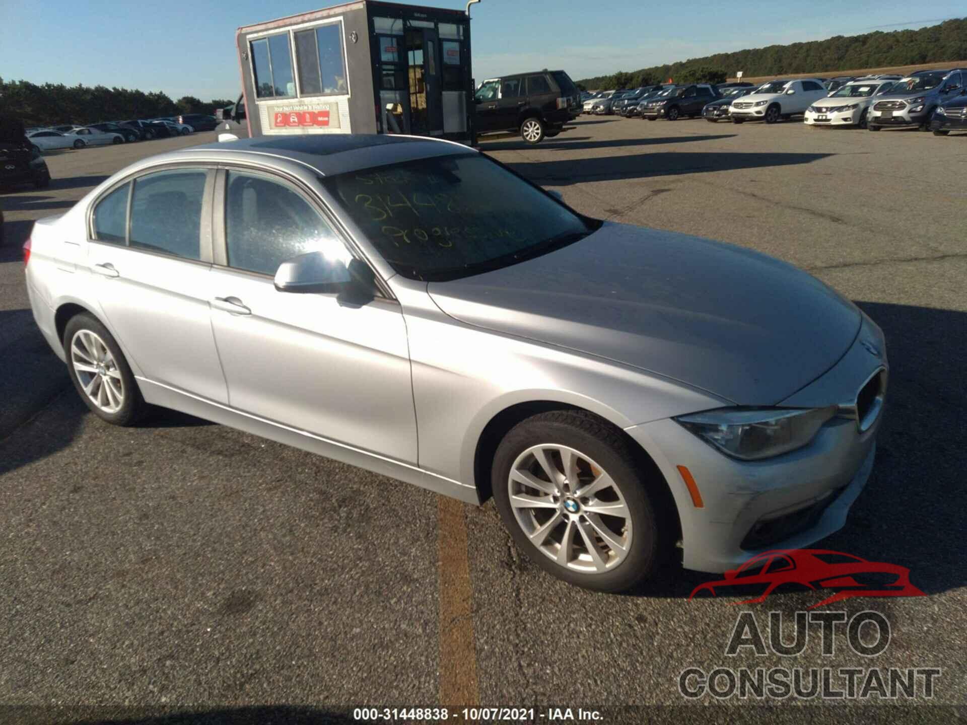 BMW 3 SERIES 2018 - WBA8E5G54JNU46334