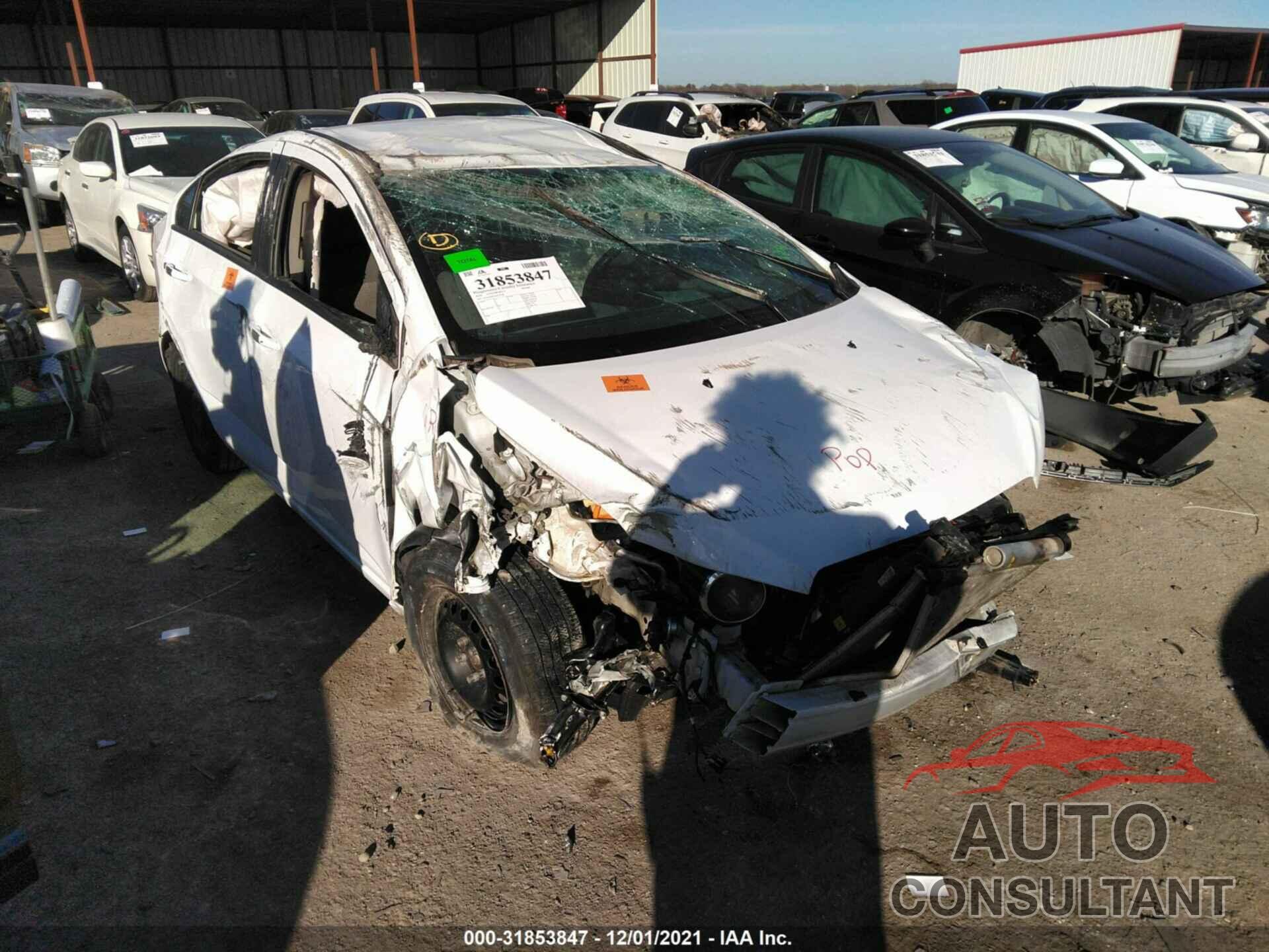 CHEVROLET SONIC 2016 - 1G1JA5SH2G4174746