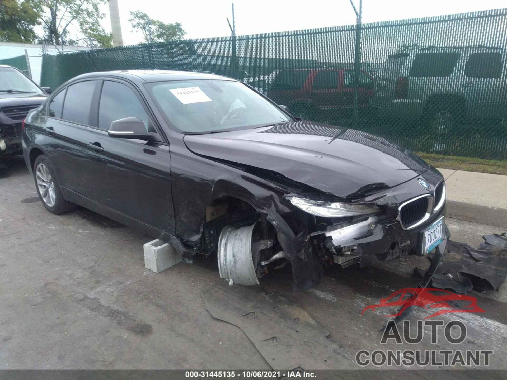 BMW 3 SERIES 2017 - WBA8E1G59HNU12747
