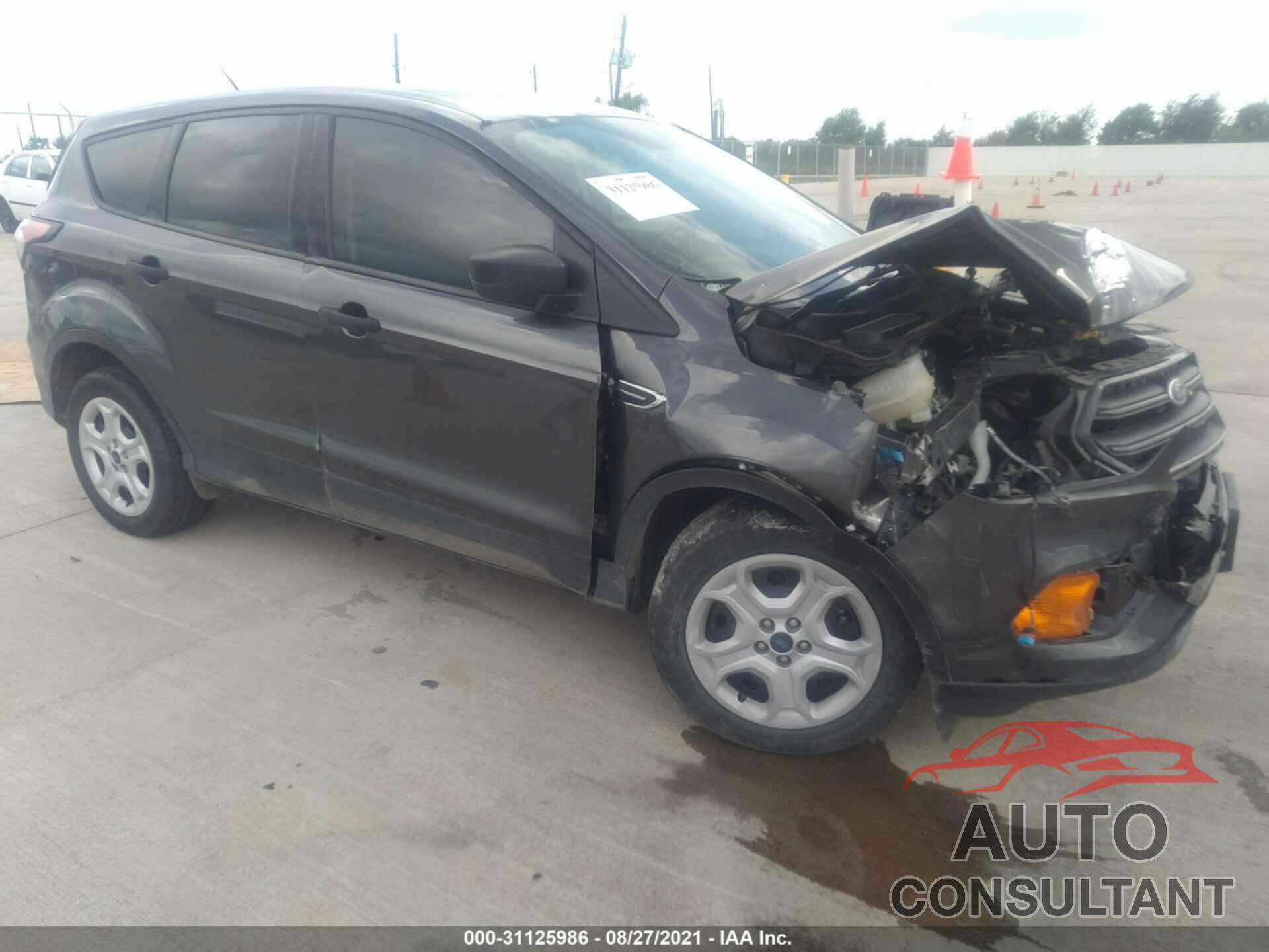 FORD ESCAPE 2018 - 1FMCU0F70JUB60374