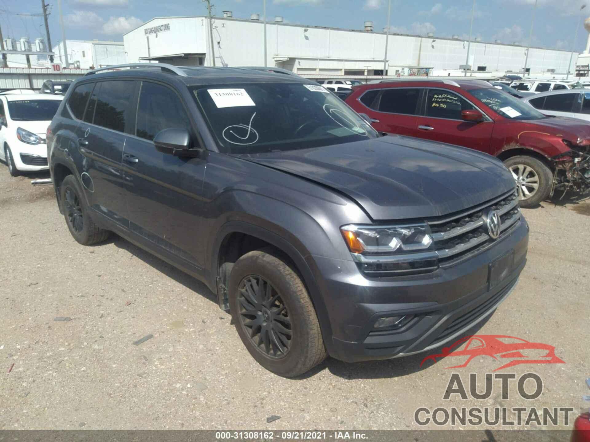 VOLKSWAGEN ATLAS 2018 - 1V2LR2CA2JC538166