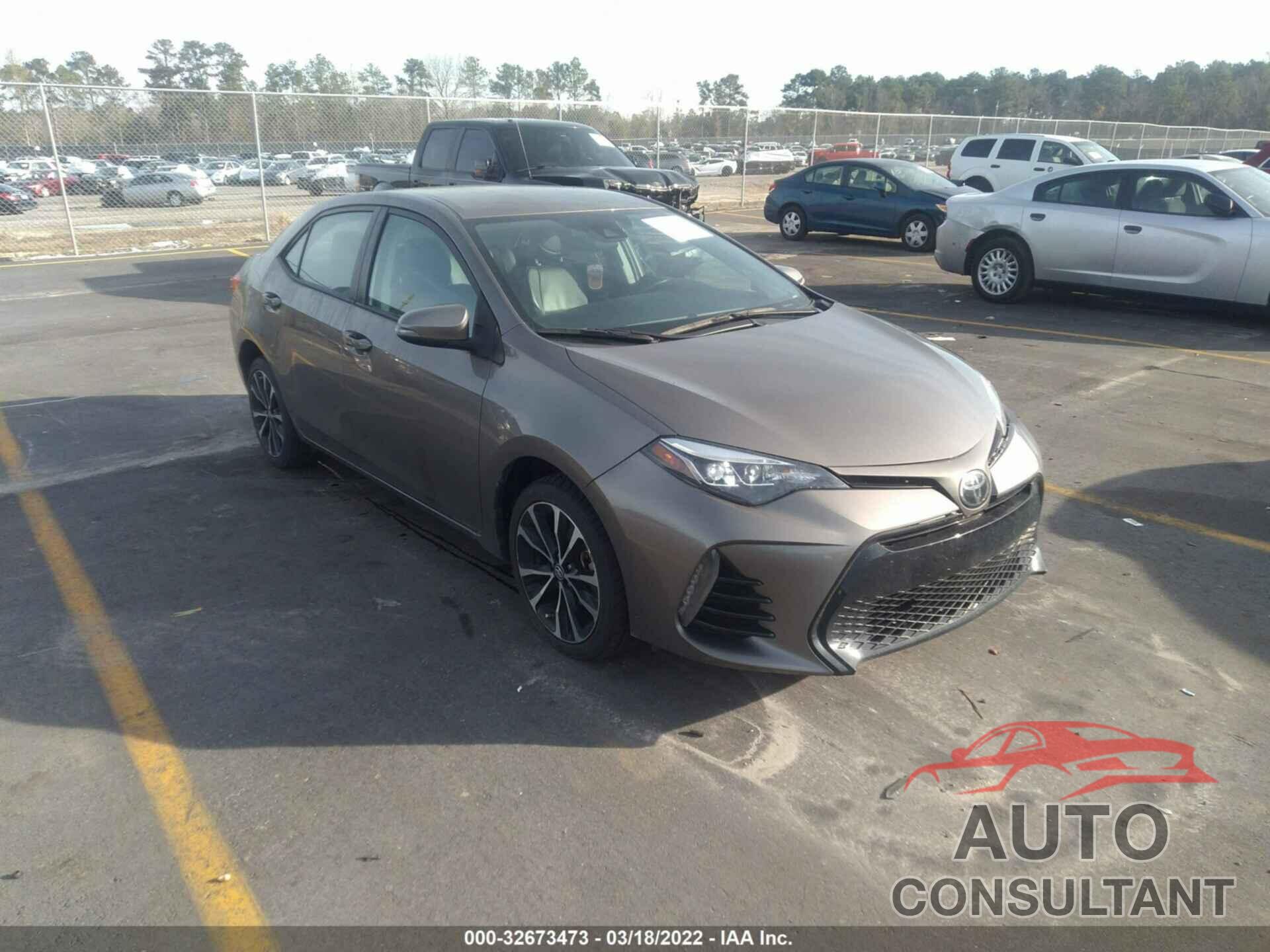 TOYOTA COROLLA 2018 - 5YFBURHE8JP827737