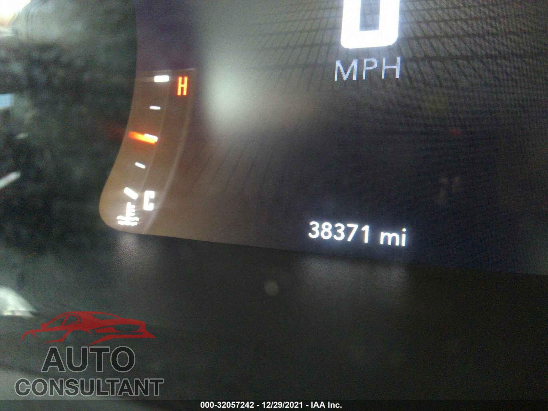DODGE CHALLENGER 2018 - 2C3CDZAG0JH334189