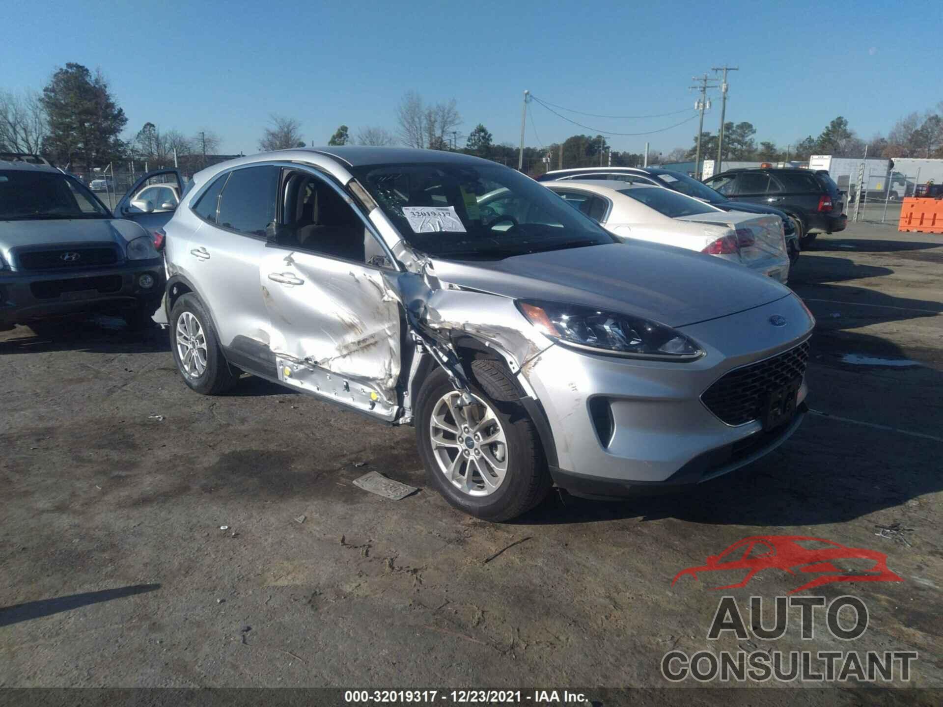 FORD ESCAPE 2020 - 1FMCU9G64LUB59368