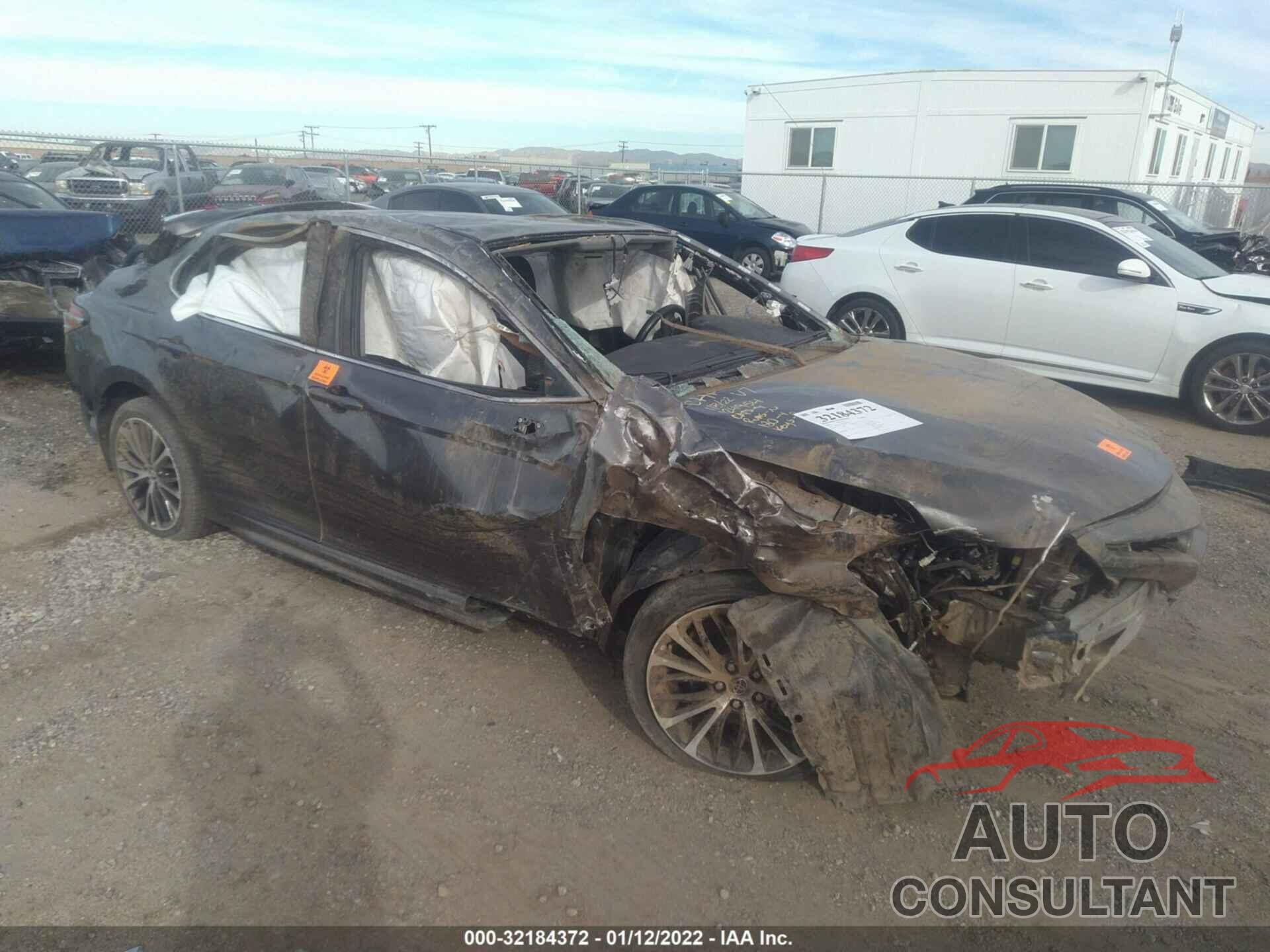 TOYOTA CAMRY 2020 - 4T1G11AK4LU884745