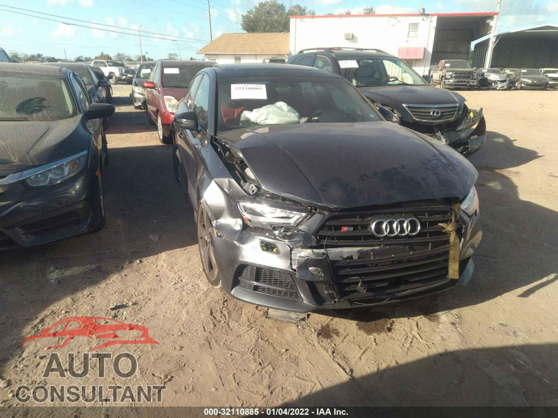 AUDI S3 2019 - WAUB1GFF6KA080487