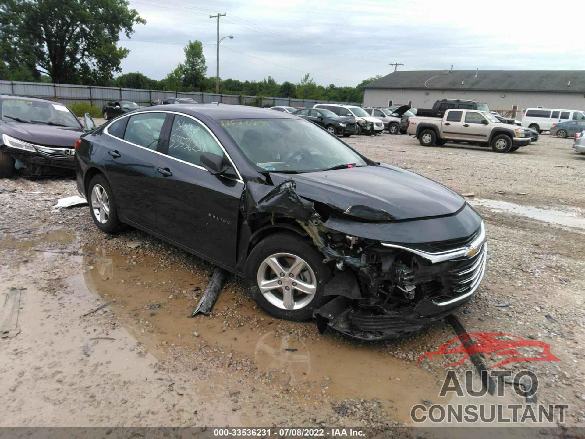 CHEVROLET MALIBU 2021 - 1G1ZB5ST4MF039501