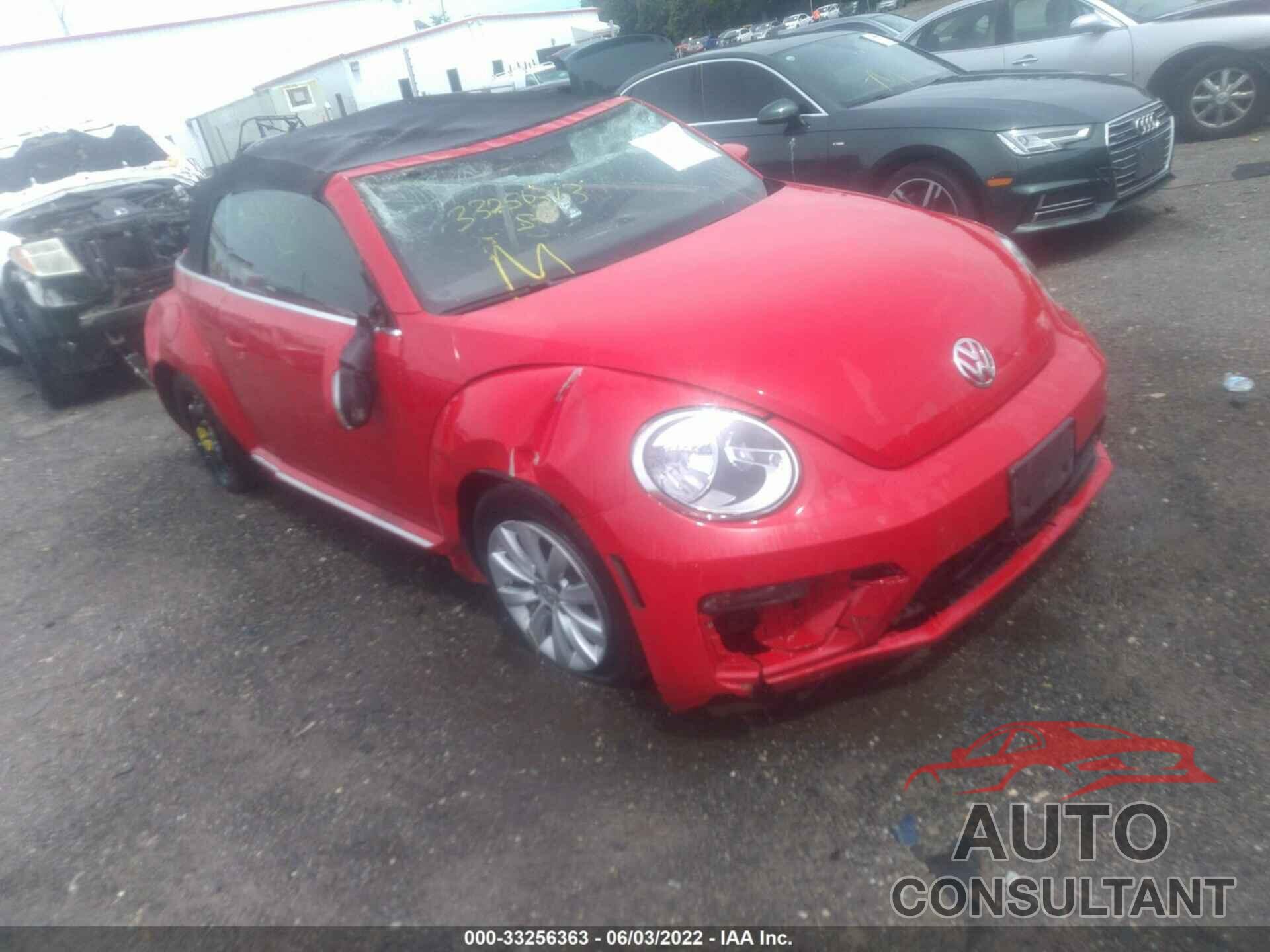 VOLKSWAGEN BEETLE CONVERTIBLE 2018 - 3VW5DAAT9JM504311