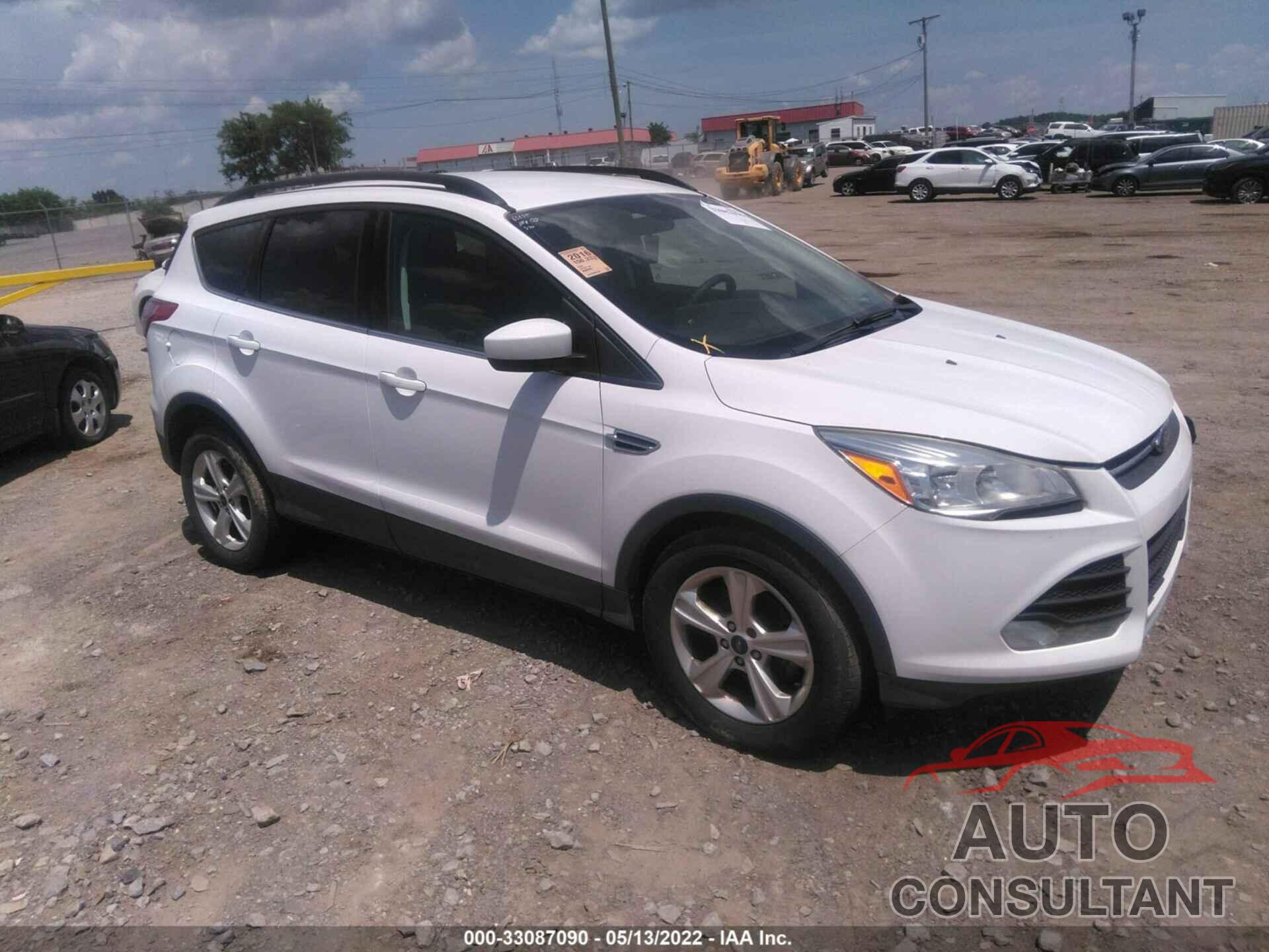 FORD ESCAPE 2016 - 1FMCU0GX2GUB63235