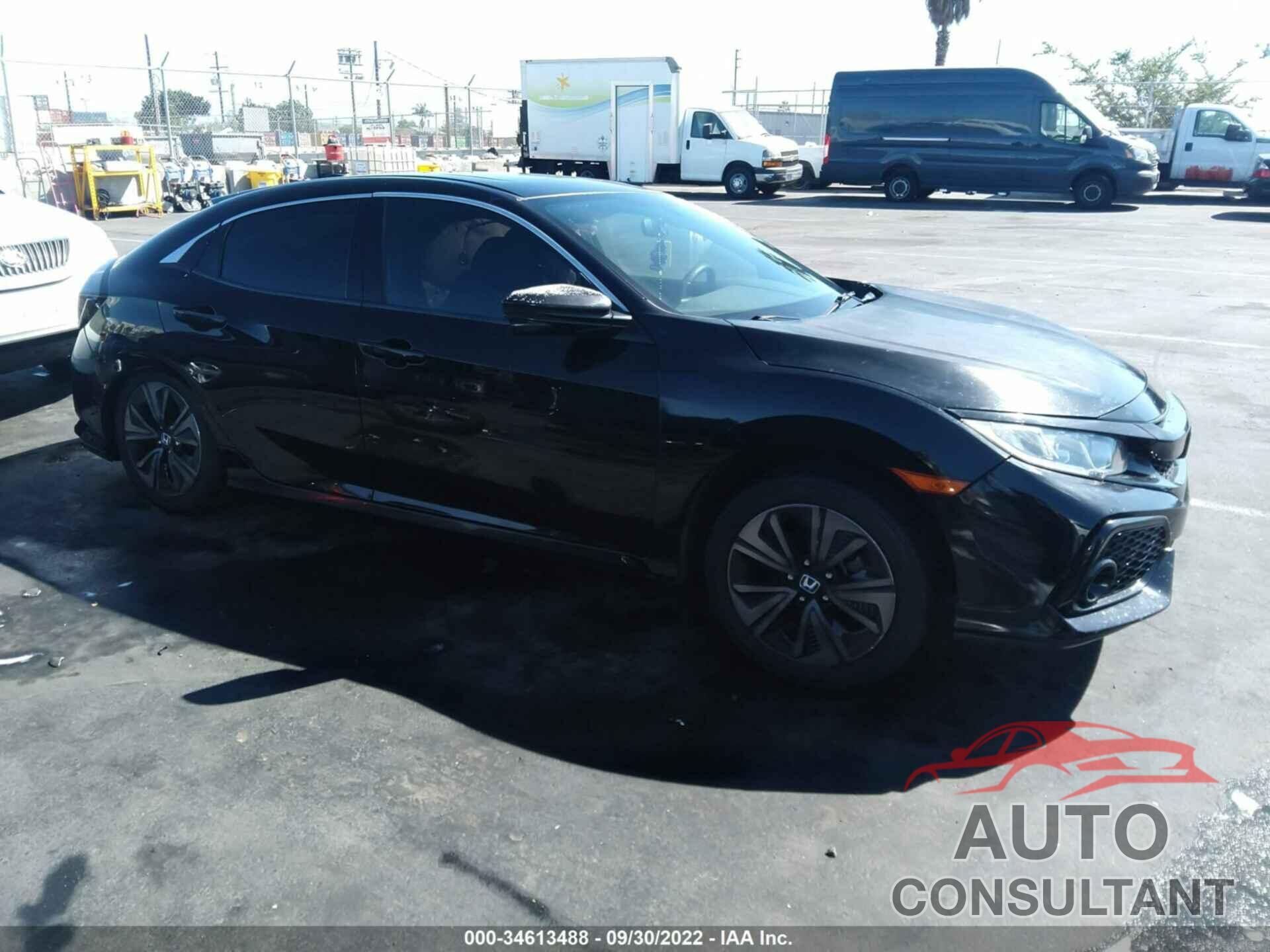 HONDA CIVIC HATCHBACK 2017 - SHHFK7H50HU411133