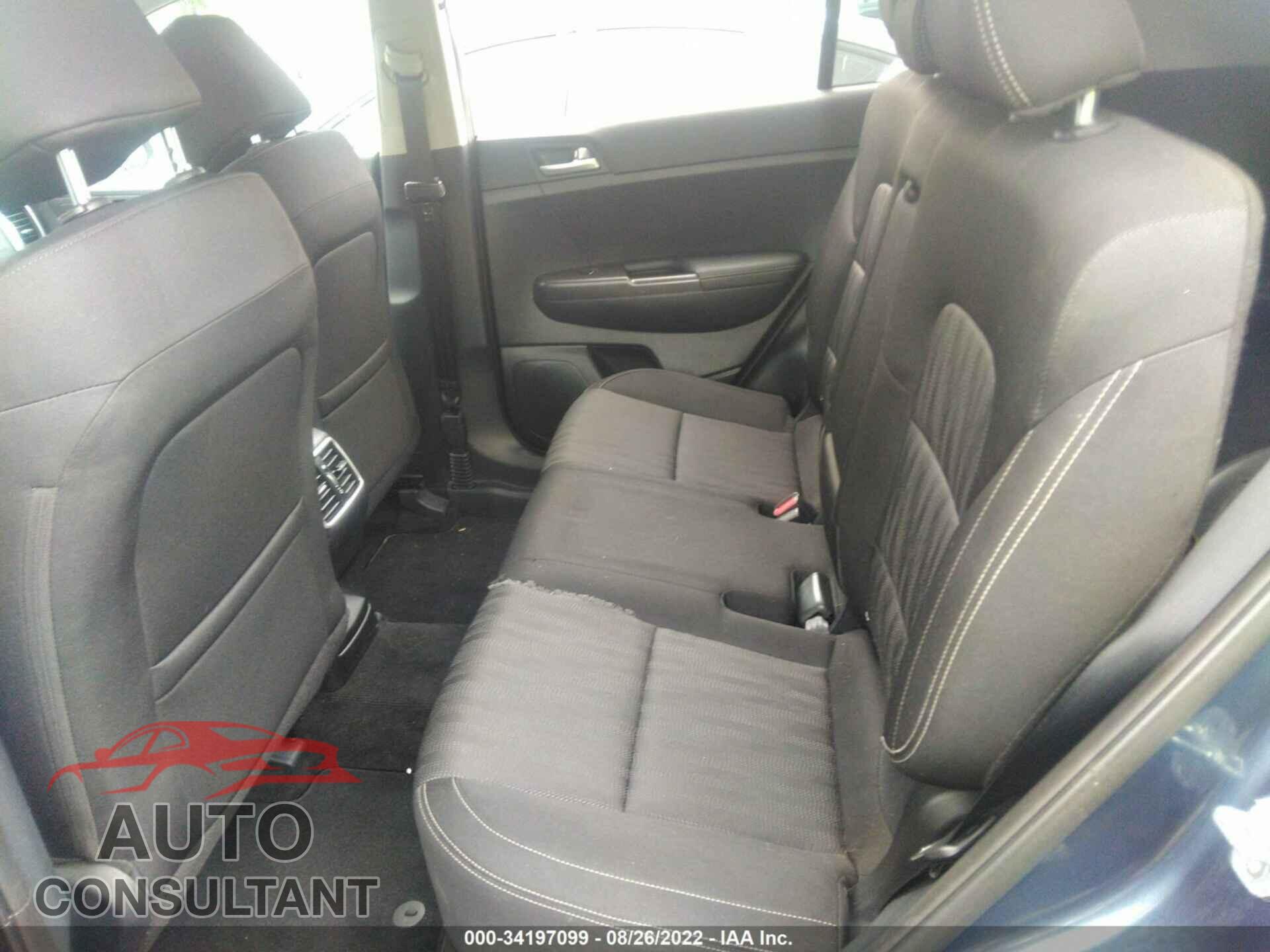 KIA SPORTAGE 2017 - KNDPMCAC6H7248043