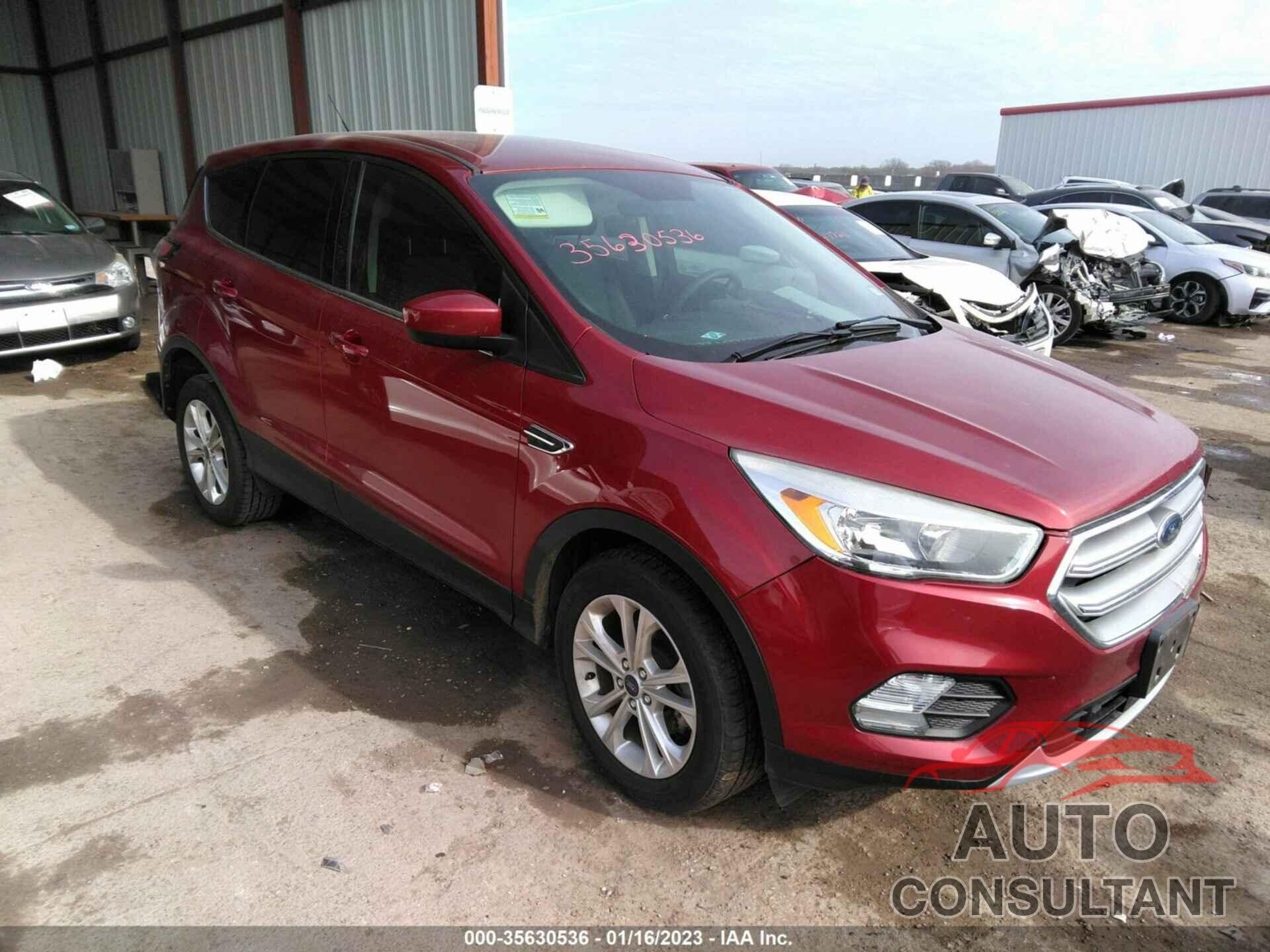 FORD ESCAPE 2017 - 1FMCU0GDXHUC10339