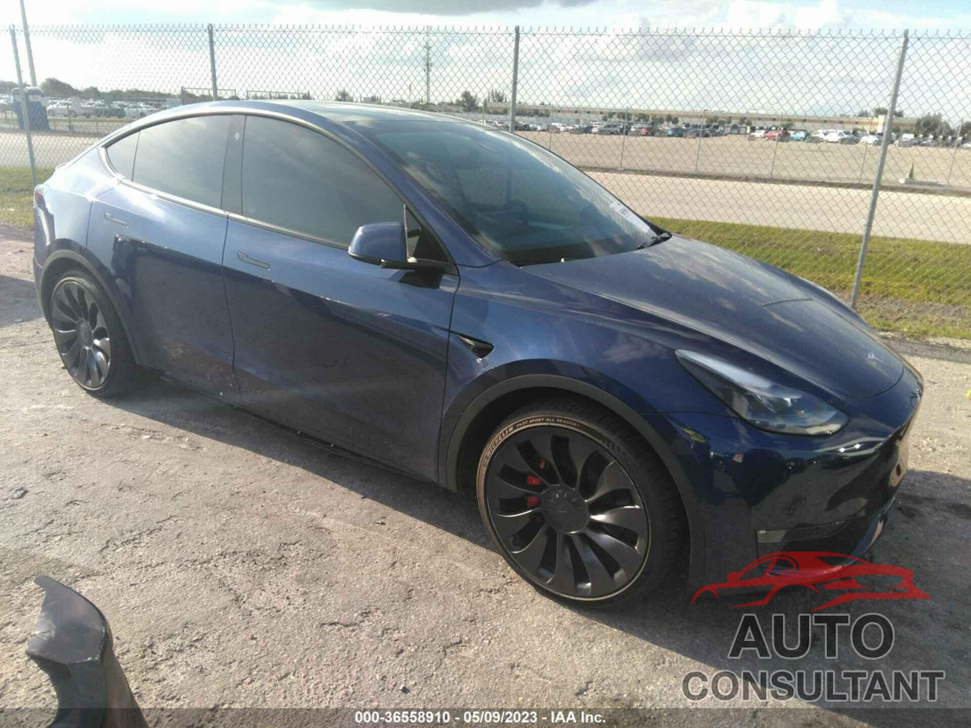TESLA MODEL Y 2023 - 7SAYGDEF9PF586151