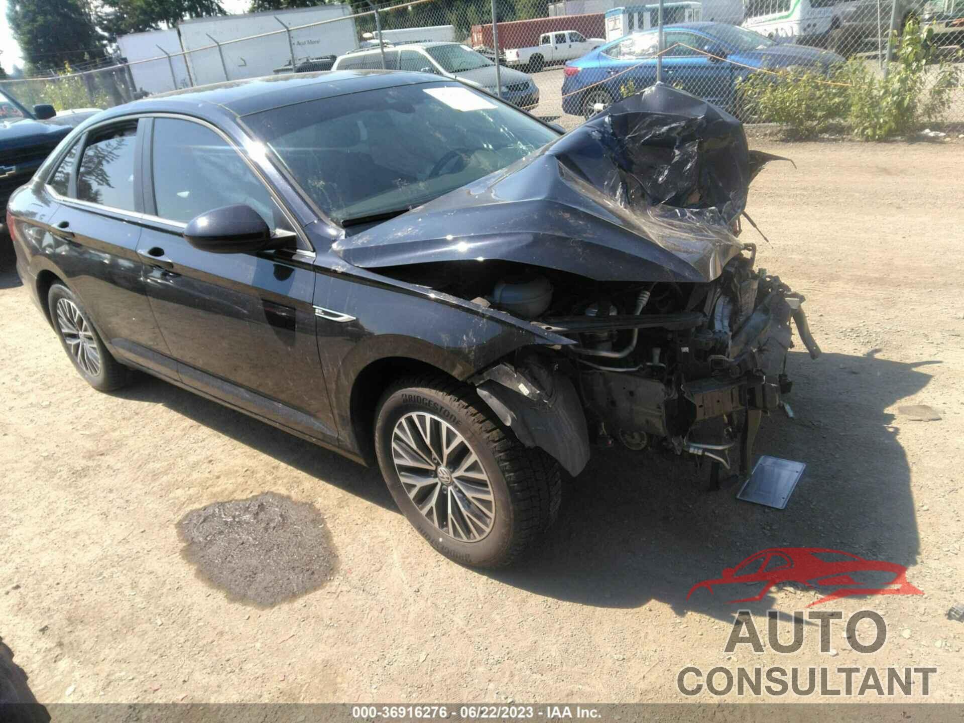 VOLKSWAGEN JETTA 2019 - 3VWE57BU3KM038822