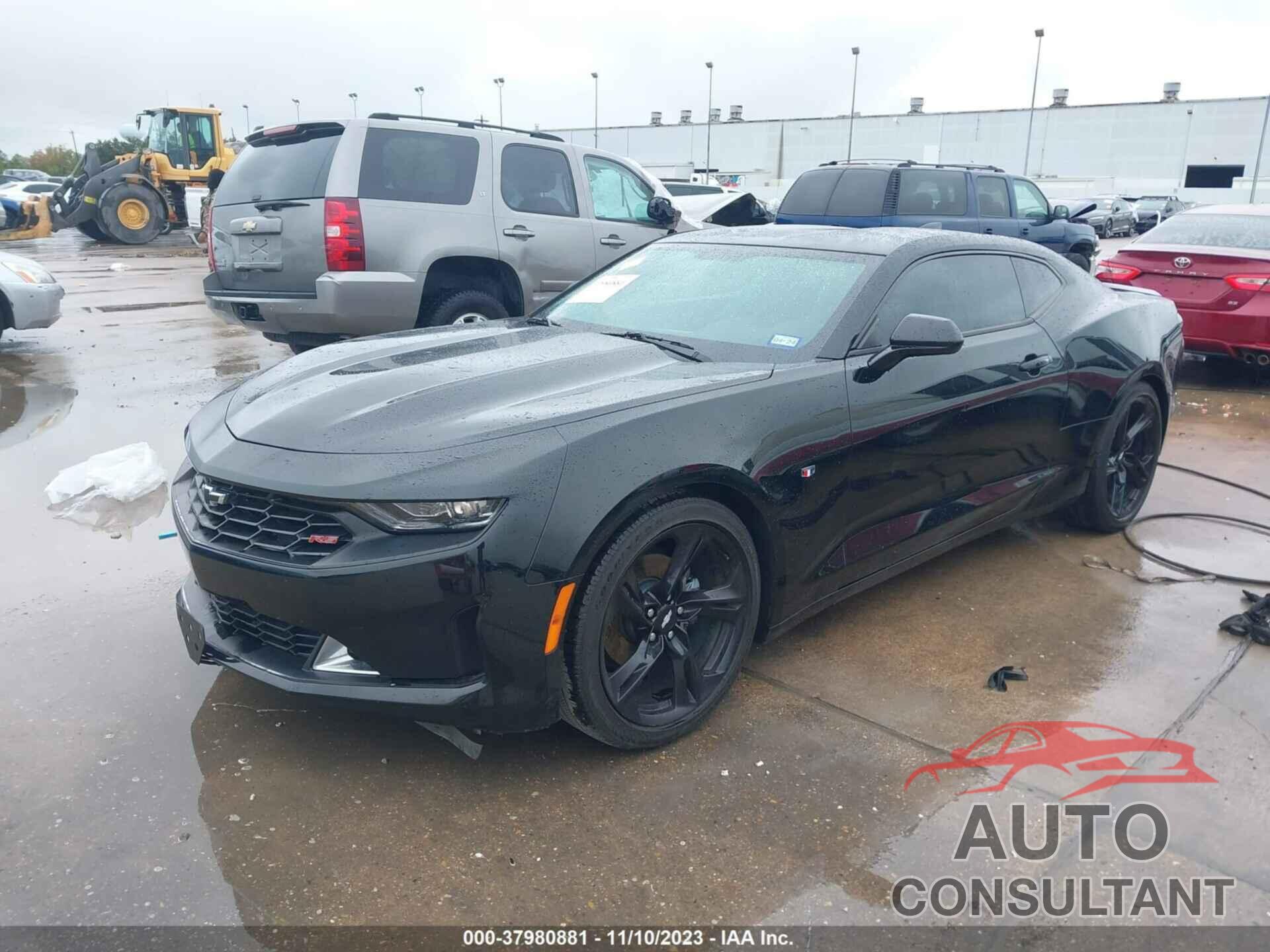 CHEVROLET CAMARO 2019 - 1G1FB1RX4K0153695