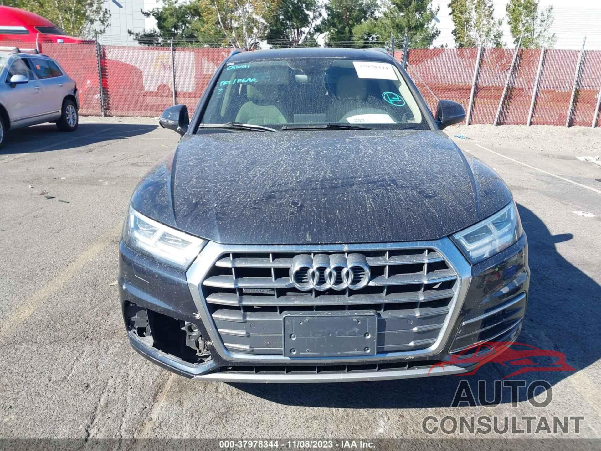 AUDI Q5 2018 - WA1BNAFY9J2027369