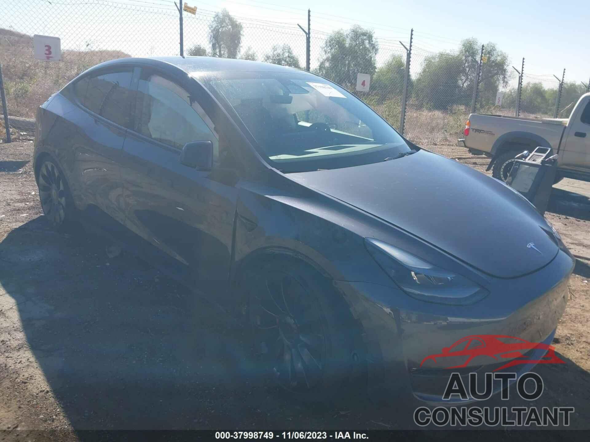 TESLA MODEL Y 2023 - 7SAYGDEF5PF612681