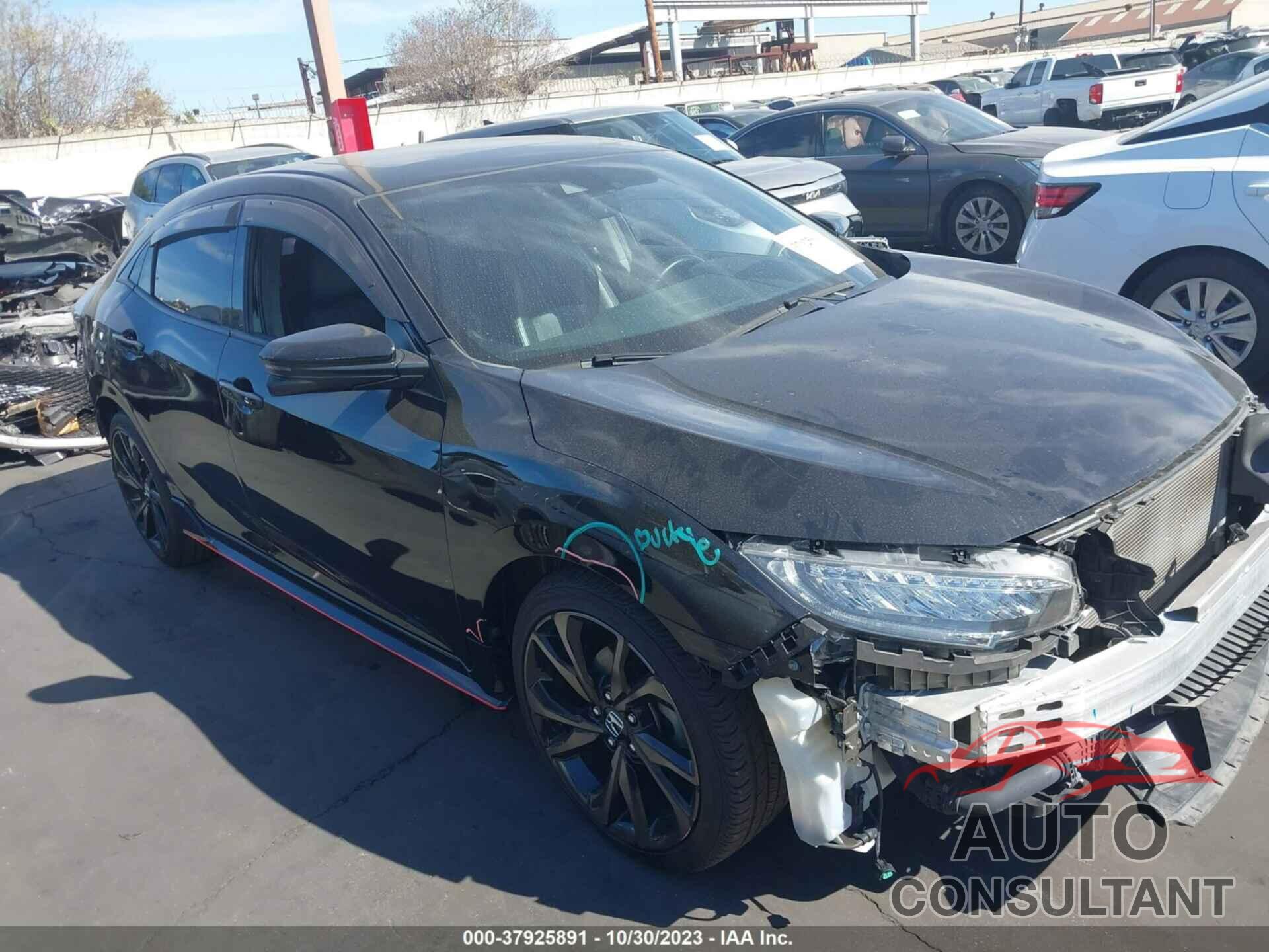 HONDA CIVIC HATCHBACK 2018 - SHHFK7H93JU411264