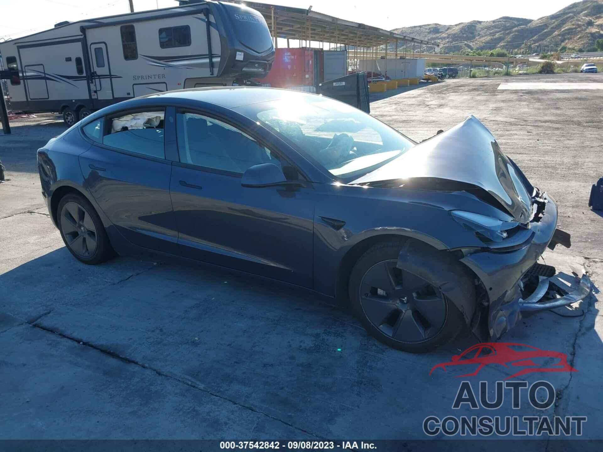 TESLA MODEL 3 2022 - 5YJ3E1EB1NF366007