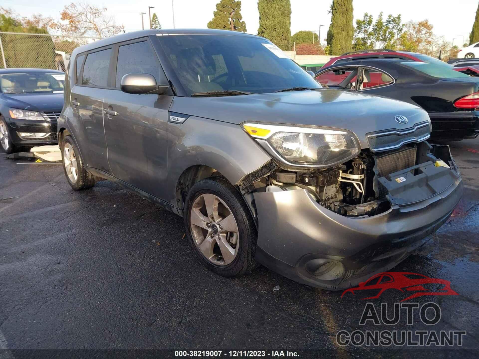 KIA SOUL 2018 - KNDJN2A23J7550657
