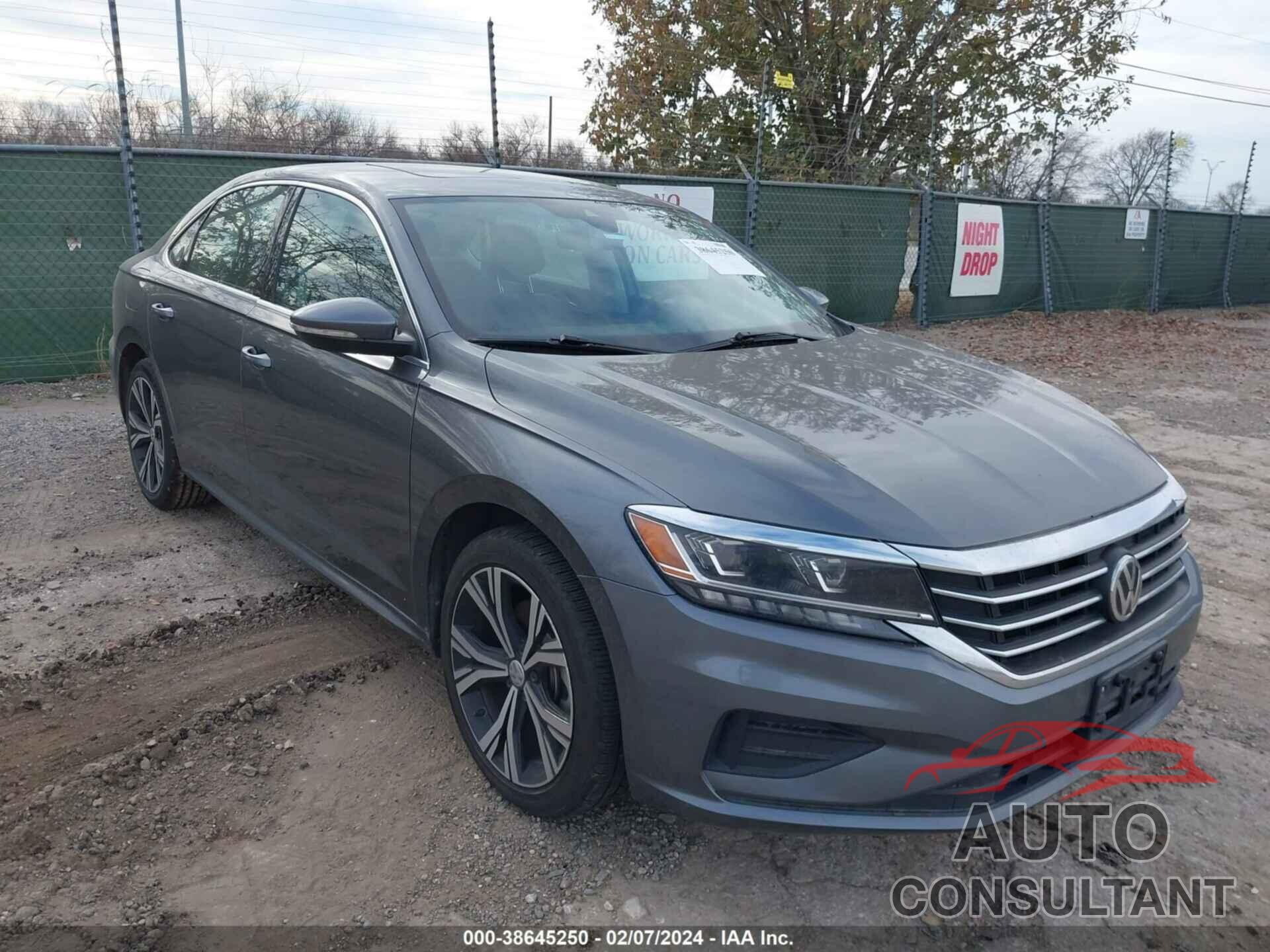 VOLKSWAGEN PASSAT 2021 - 1VWSA7A37MC002479