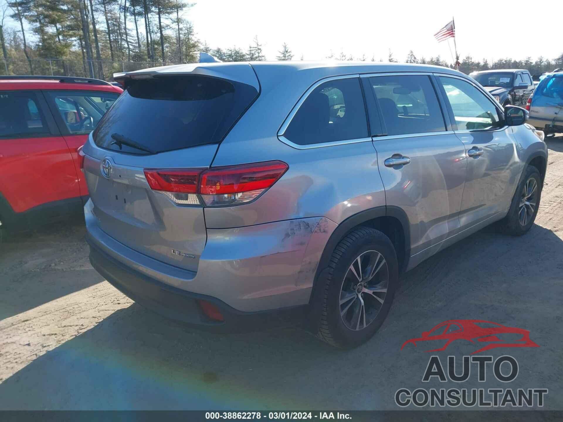 TOYOTA HIGHLANDER 2018 - 5TDBZRFH4JS810164