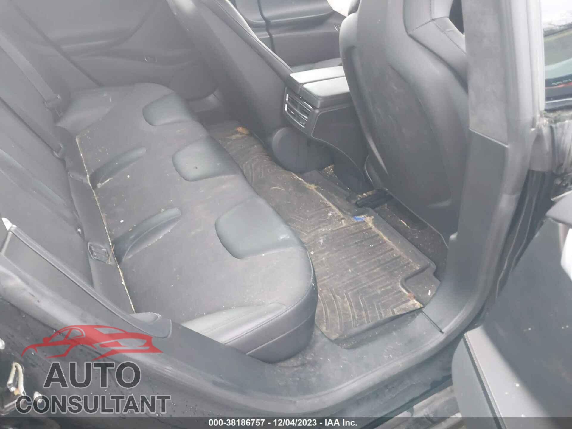TESLA MODEL S 2016 - 5YJSA1E19GF147359