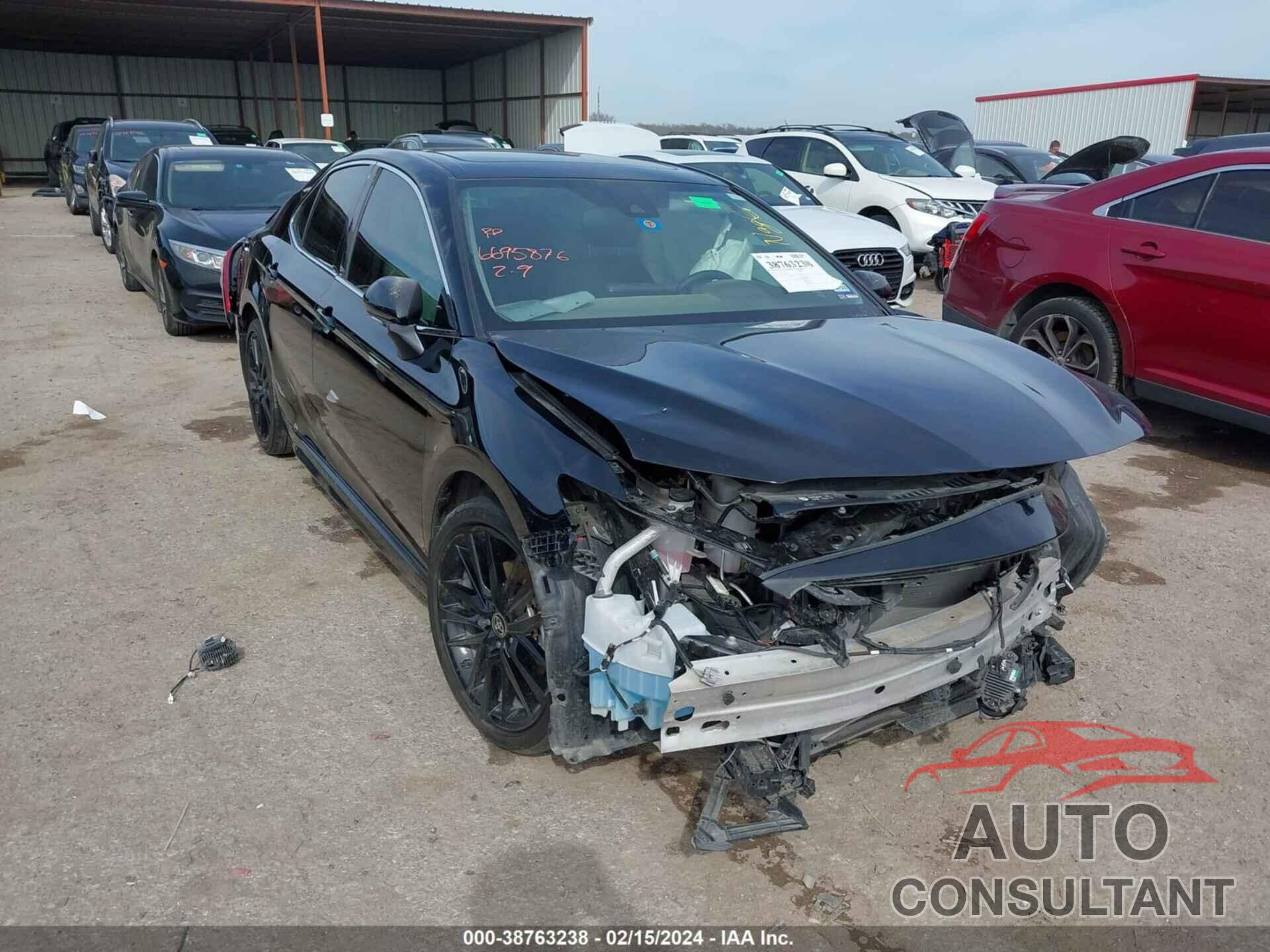 TOYOTA CAMRY 2023 - 4T1K31AK1PU609537