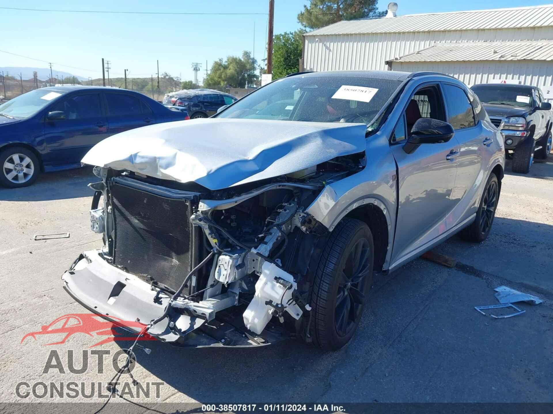 LEXUS RX 2023 - 2T2BCMEAXPC010099