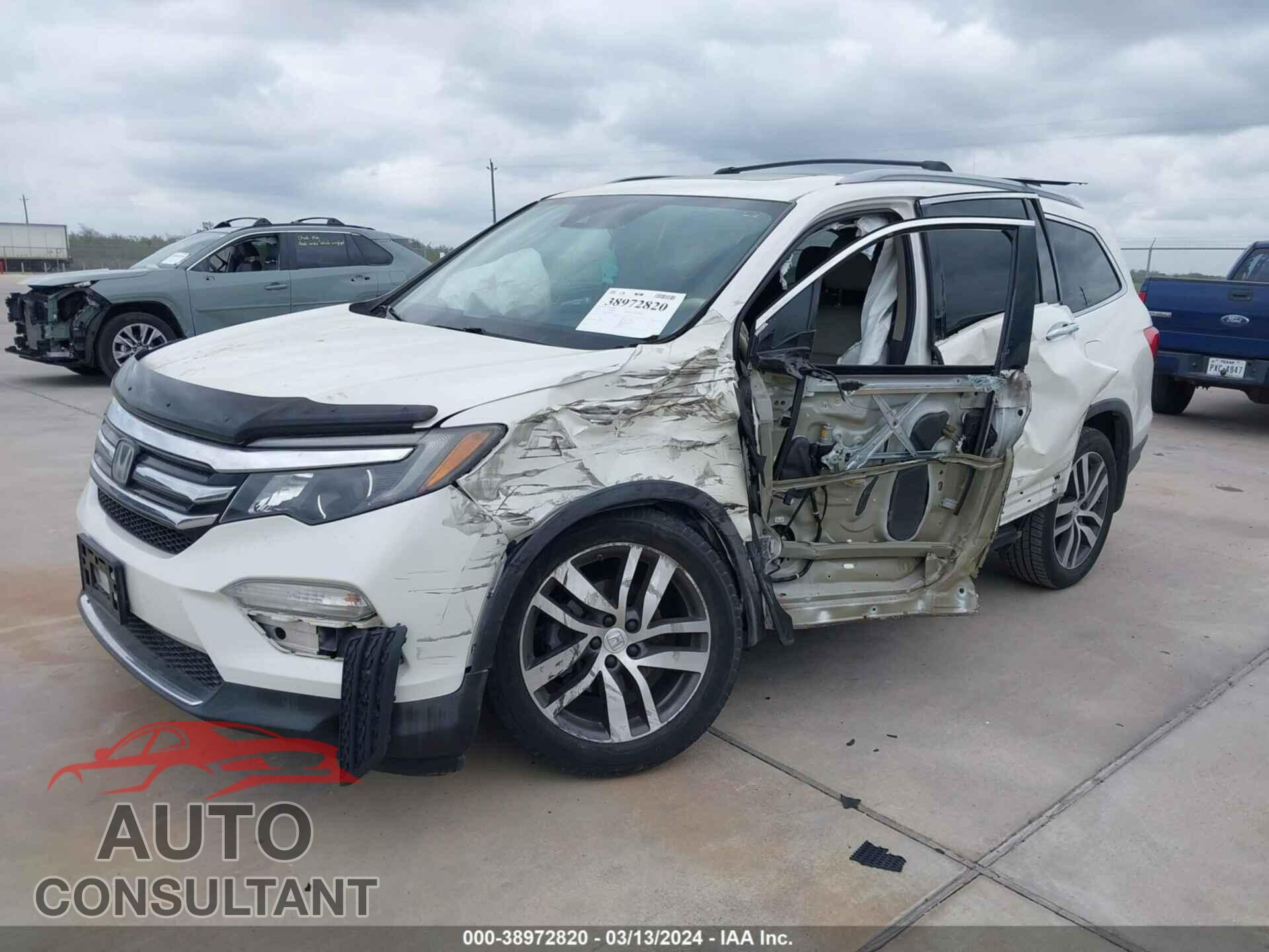 HONDA PILOT 2016 - 5FNYF6H91GB090021