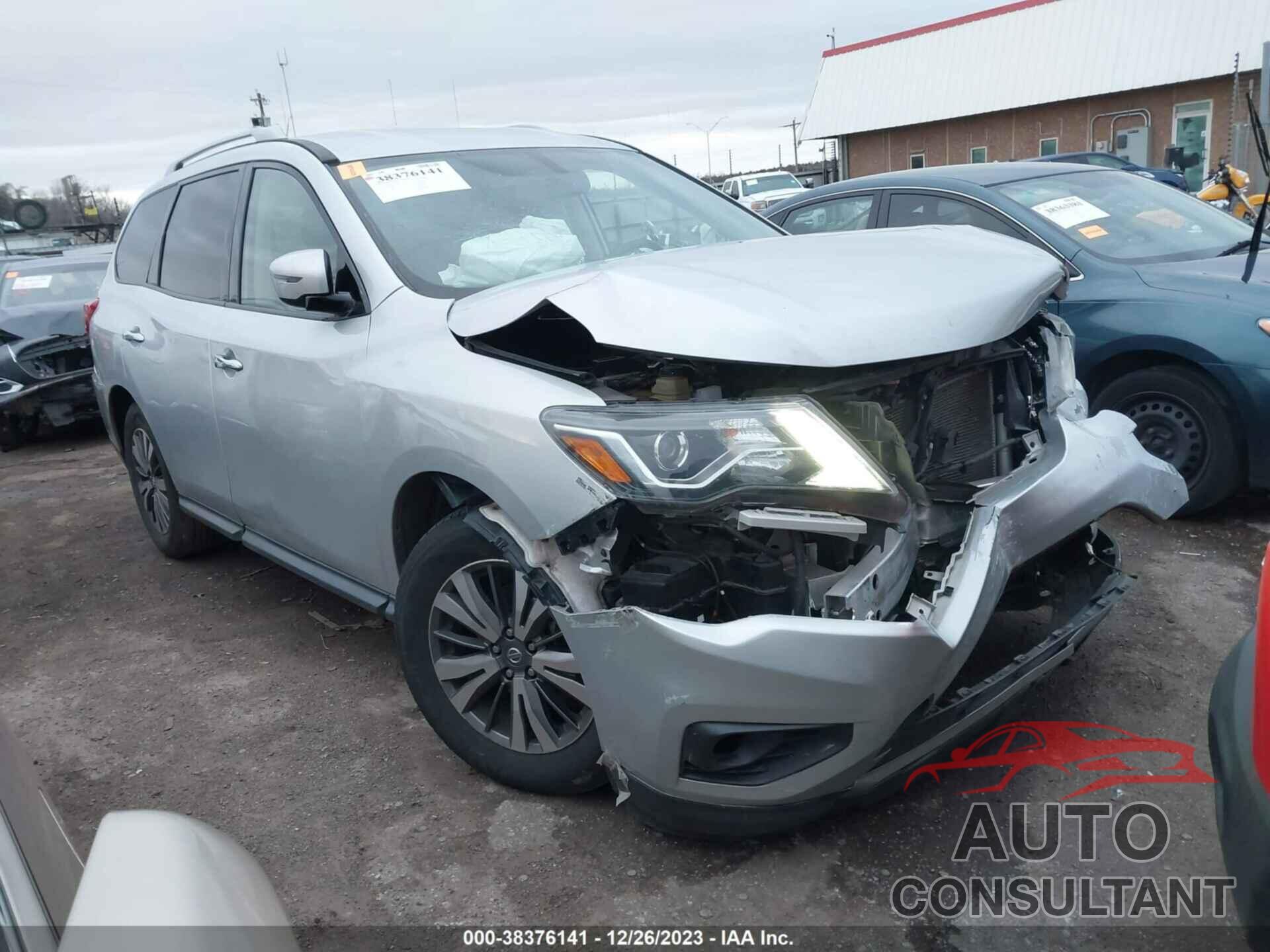 NISSAN PATHFINDER 2019 - 5N1DR2MN5KC600468