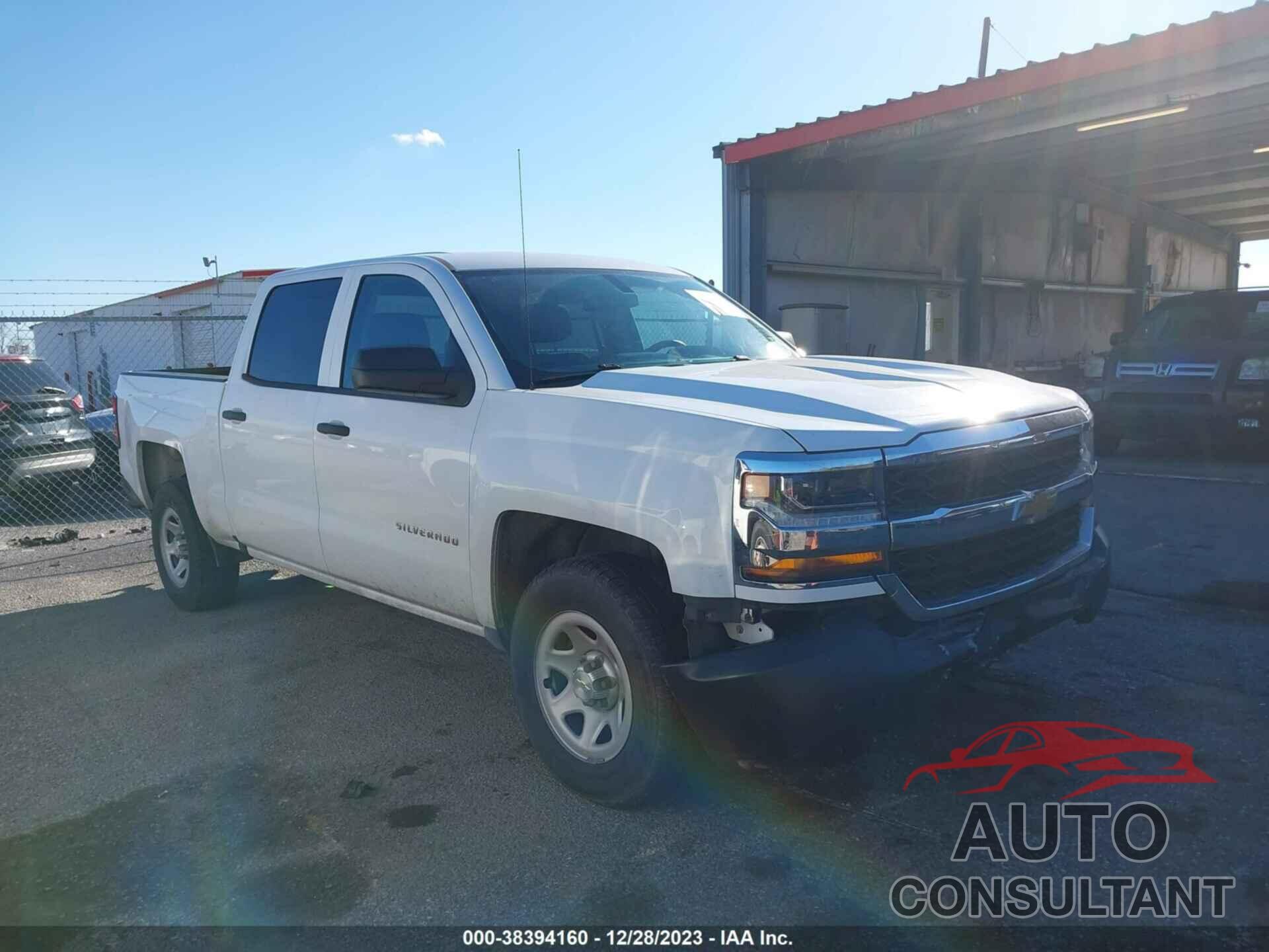 CHEVROLET SILVERADO 1500 2018 - 3GCPCNEC2JG523975