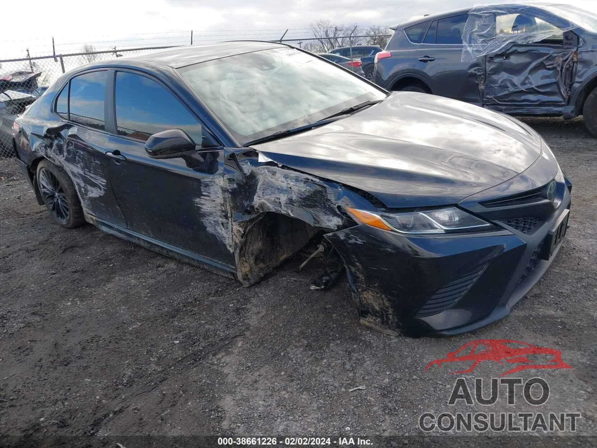 TOYOTA CAMRY 2020 - 4T1G11AK8LU326333