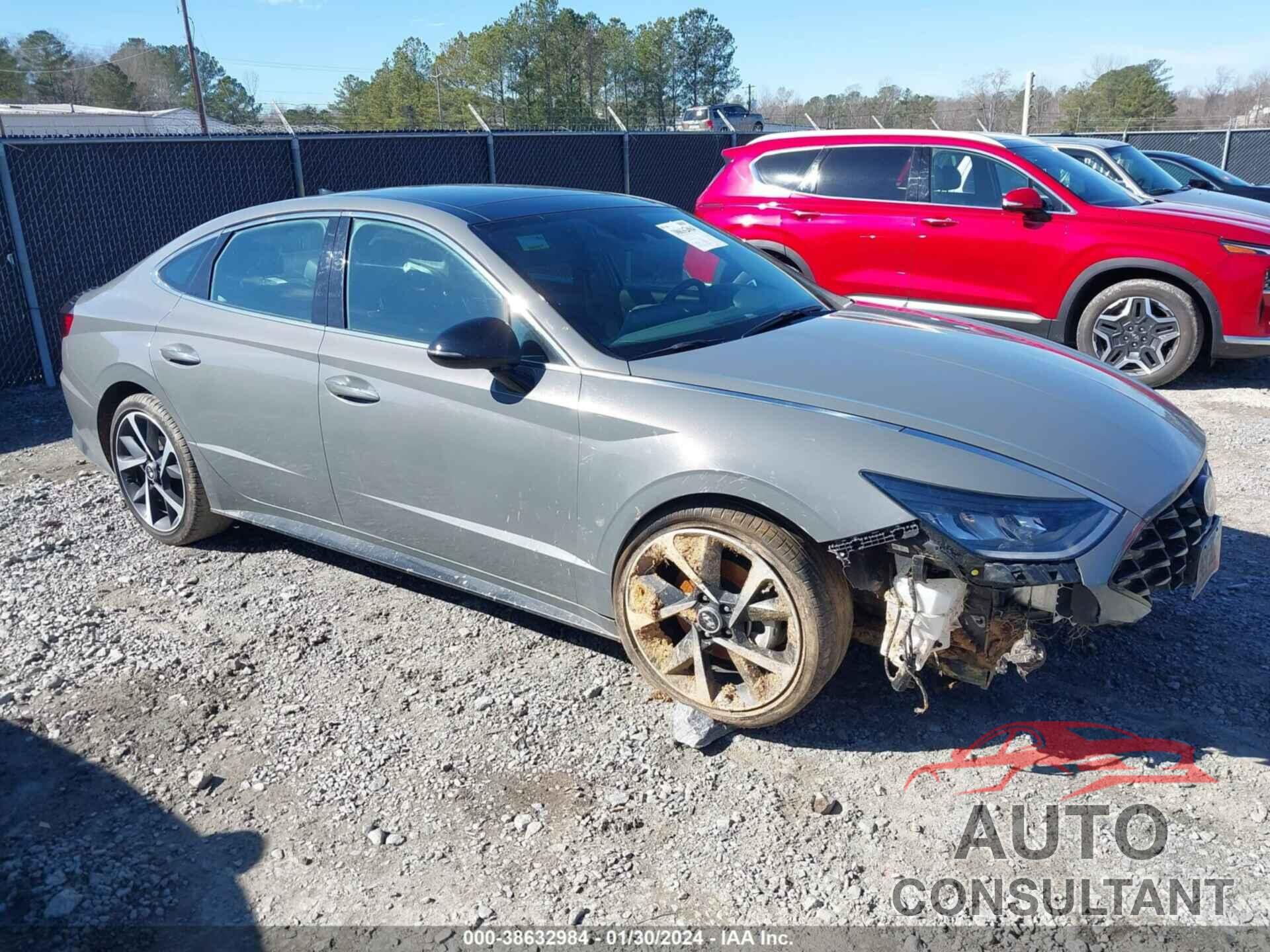 HYUNDAI SONATA 2023 - KMHL44J2XPA273228