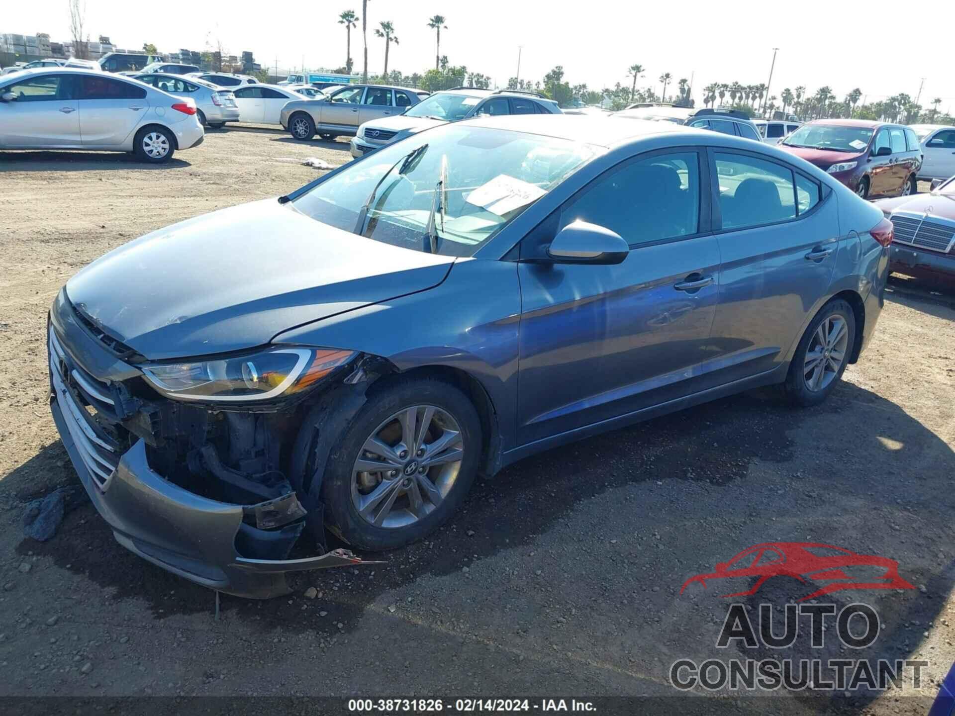 HYUNDAI ELANTRA 2018 - KMHD84LF5JU533873