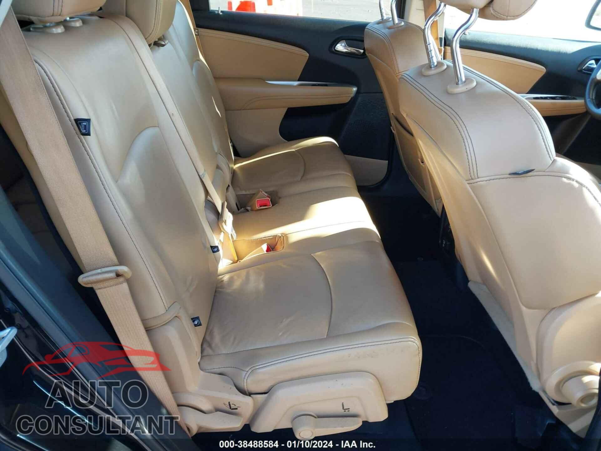 DODGE JOURNEY 2015 - 3C4PDCDG4FT588492